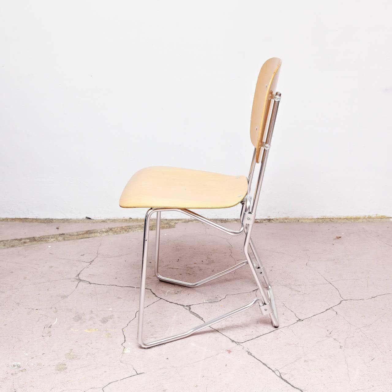 Armin Wirth Mid-Century Modern Metal and Wood Swiss Stackable Chairs for Aluflex For Sale 3