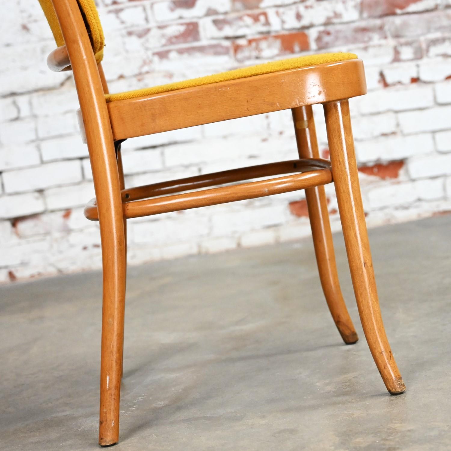 Armless Bauhaus Beech Bentwood J Hoffman Prague 811 Dining Chairs Style Thonet For Sale 7