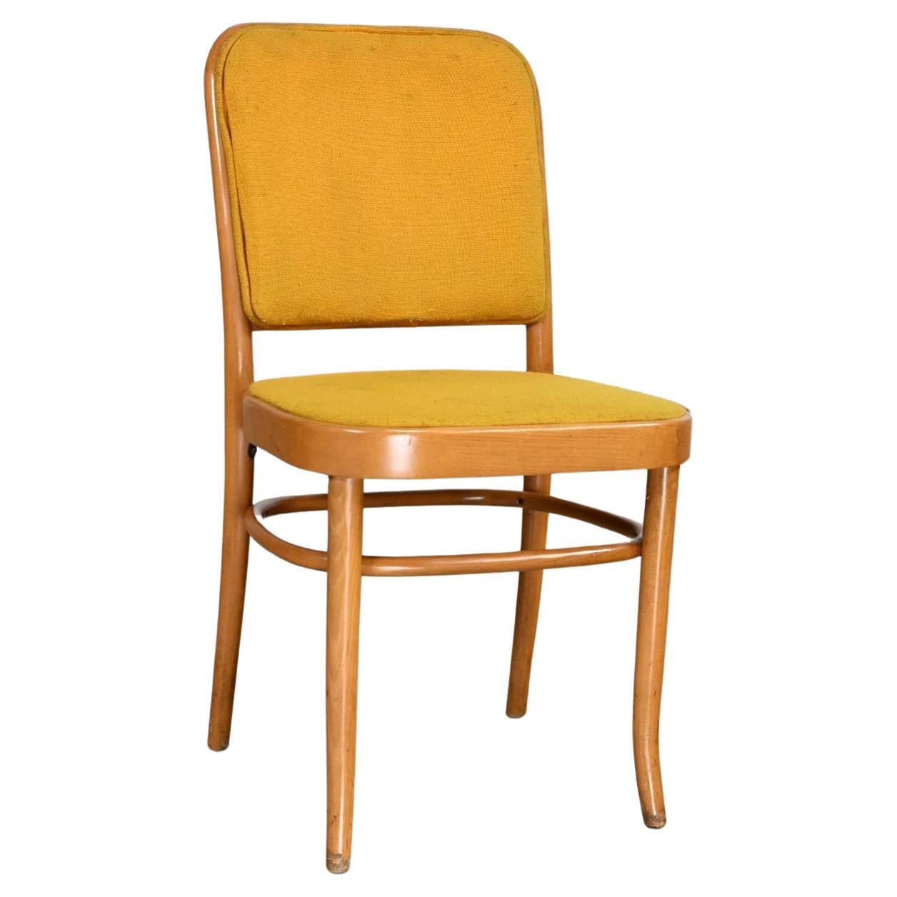 Chaises de salle à manger sans accoudoirs Bauhaus en hêtre courbé J Hoffman Prague 811 style Thonet en vente