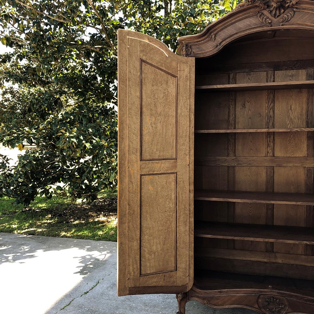 Armoire, 19th Century French Louis XV in Walnut 6