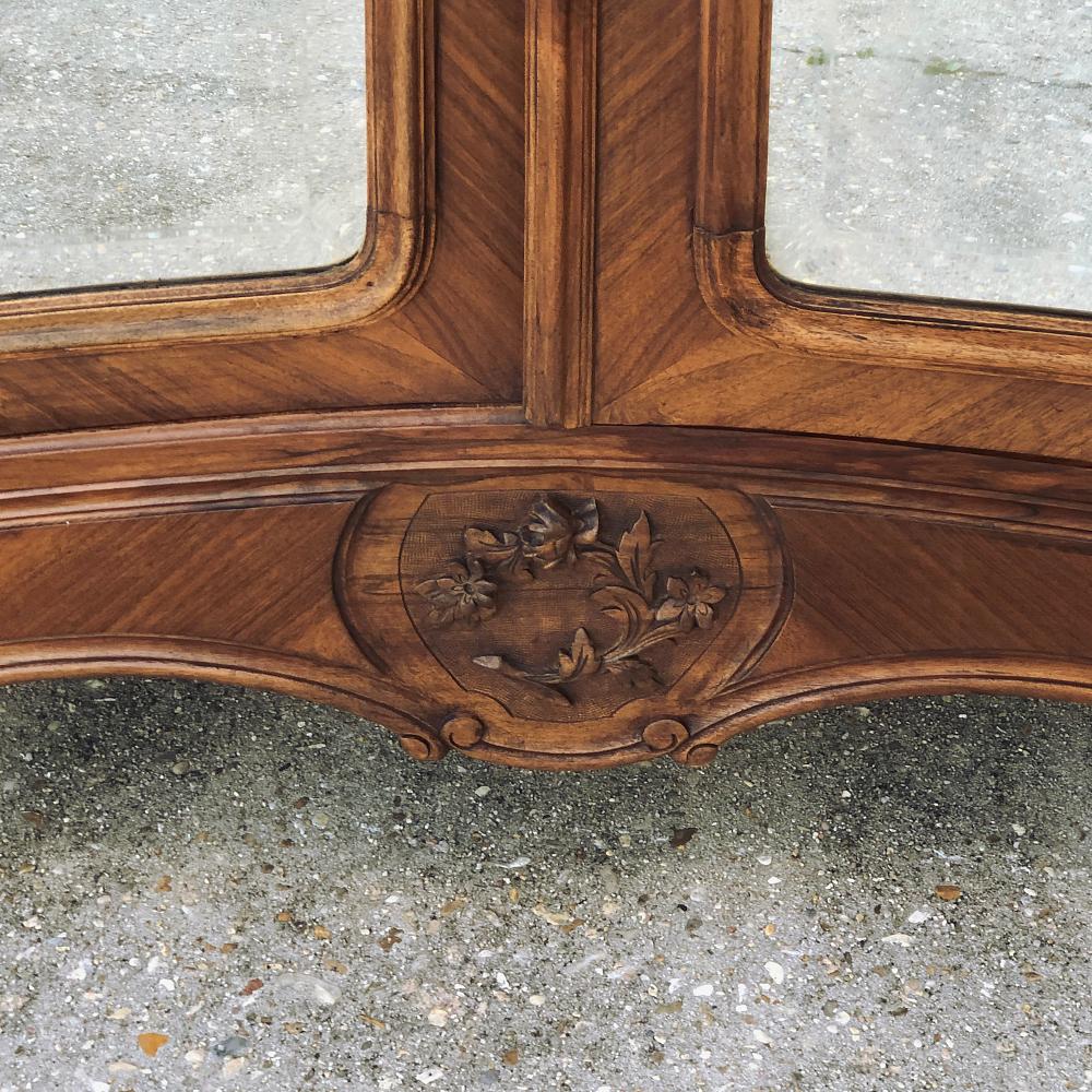 Armoire, 19th Century French Louis XV in Walnut 3