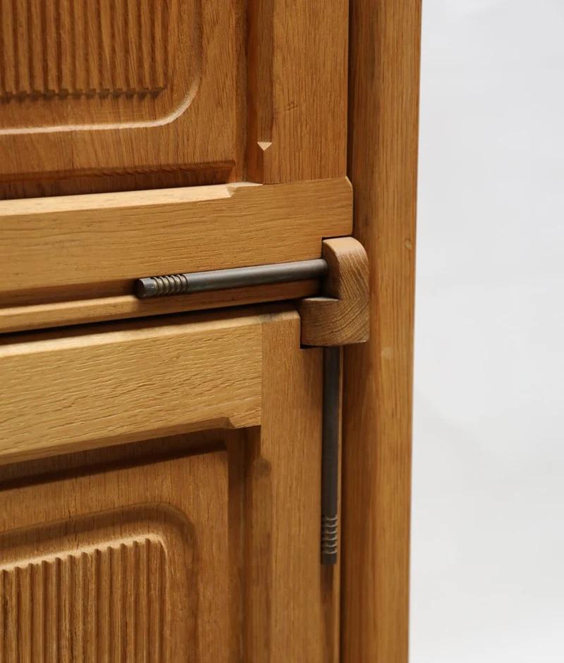 Français Armoire Guillerme & Chambron