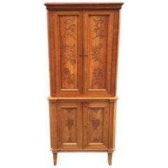 Armoire d'angle Art Déco en merisier, vers 1940