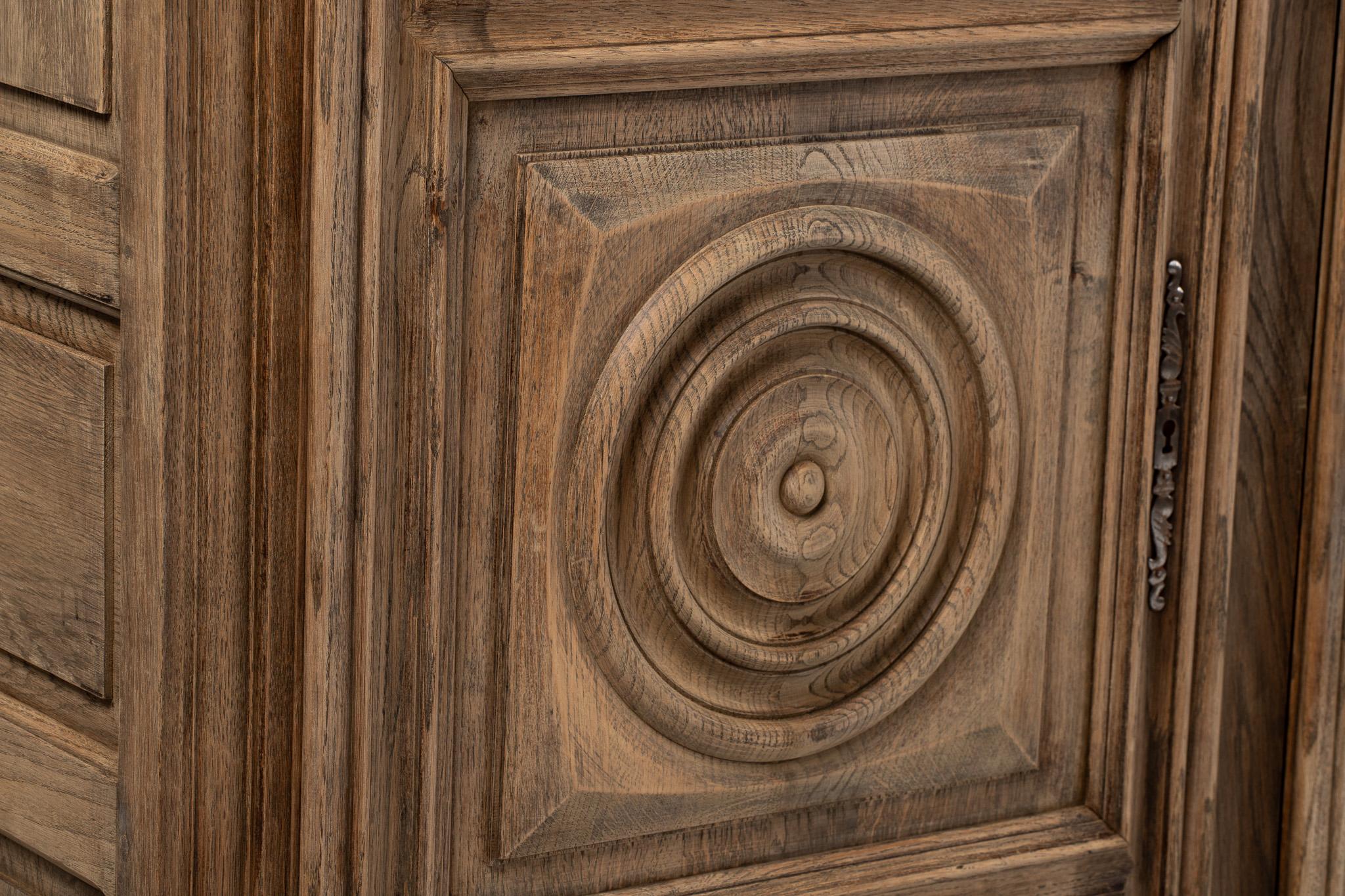Armoire en Oak Oak, France, 1950 en vente 4