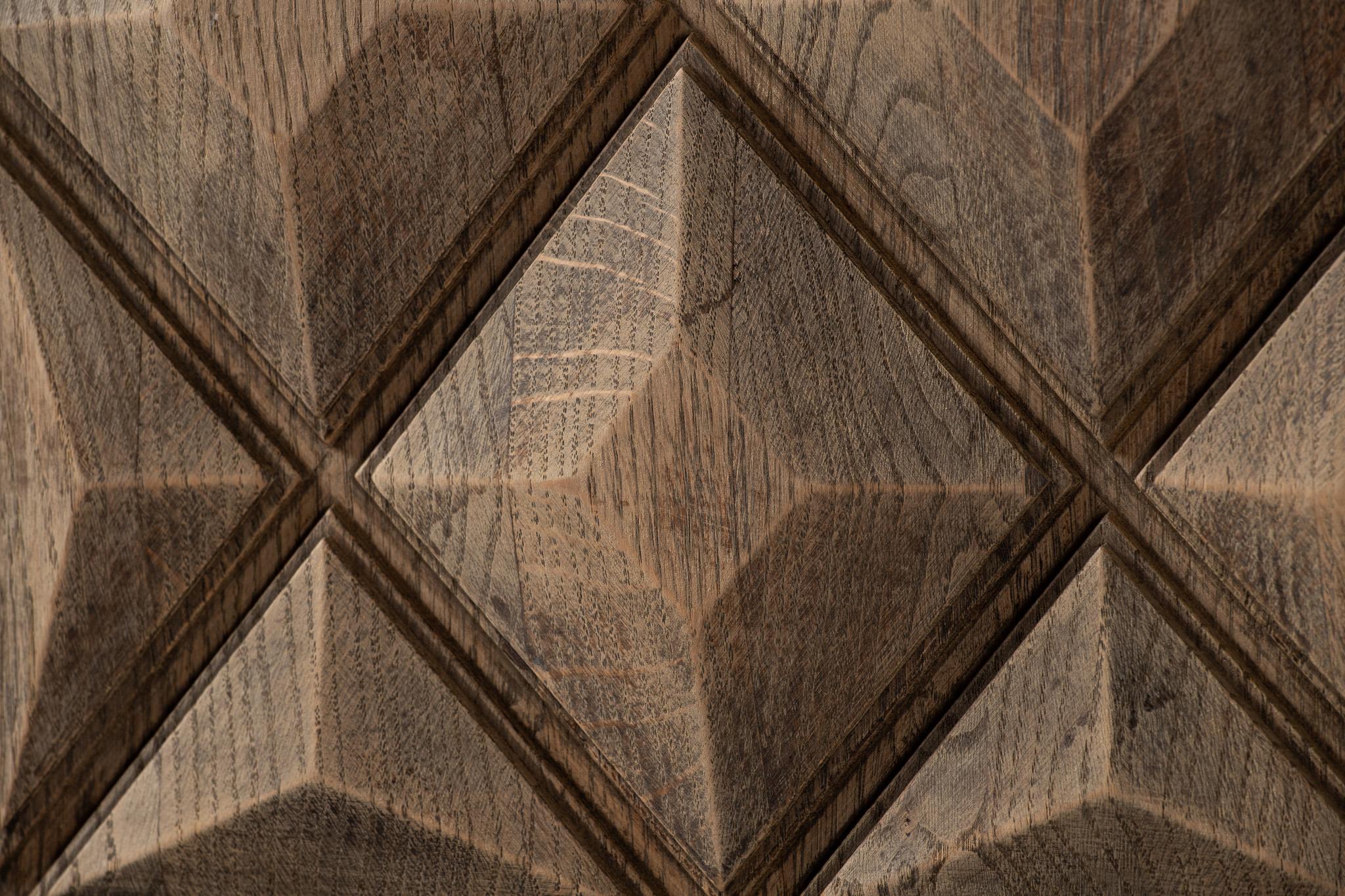 Armoire in Carved Oak, France, 1950 (Französische Provence) im Angebot