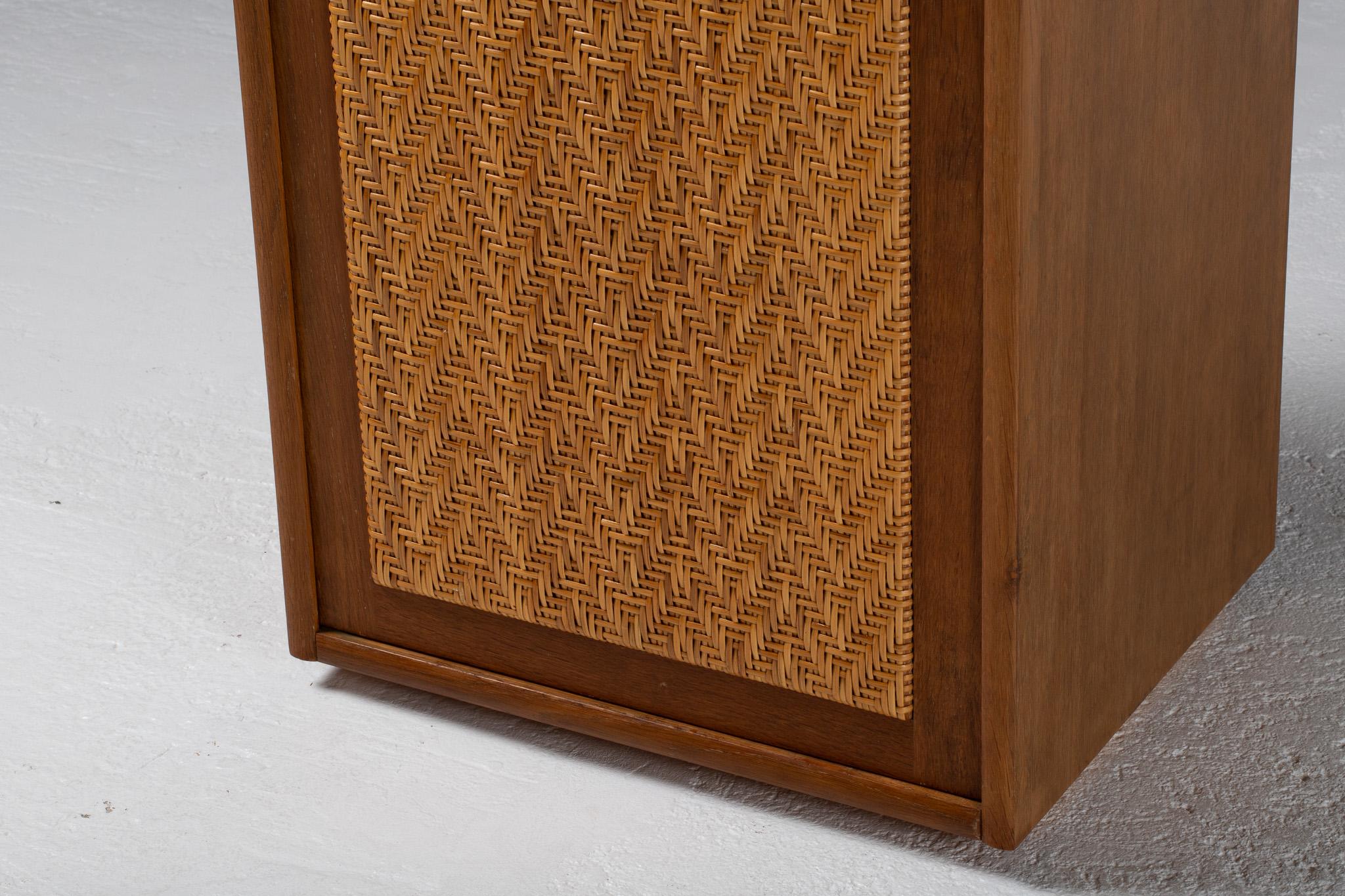 Armoire in Teak and Woven Rattan, France, 1960 For Sale 4