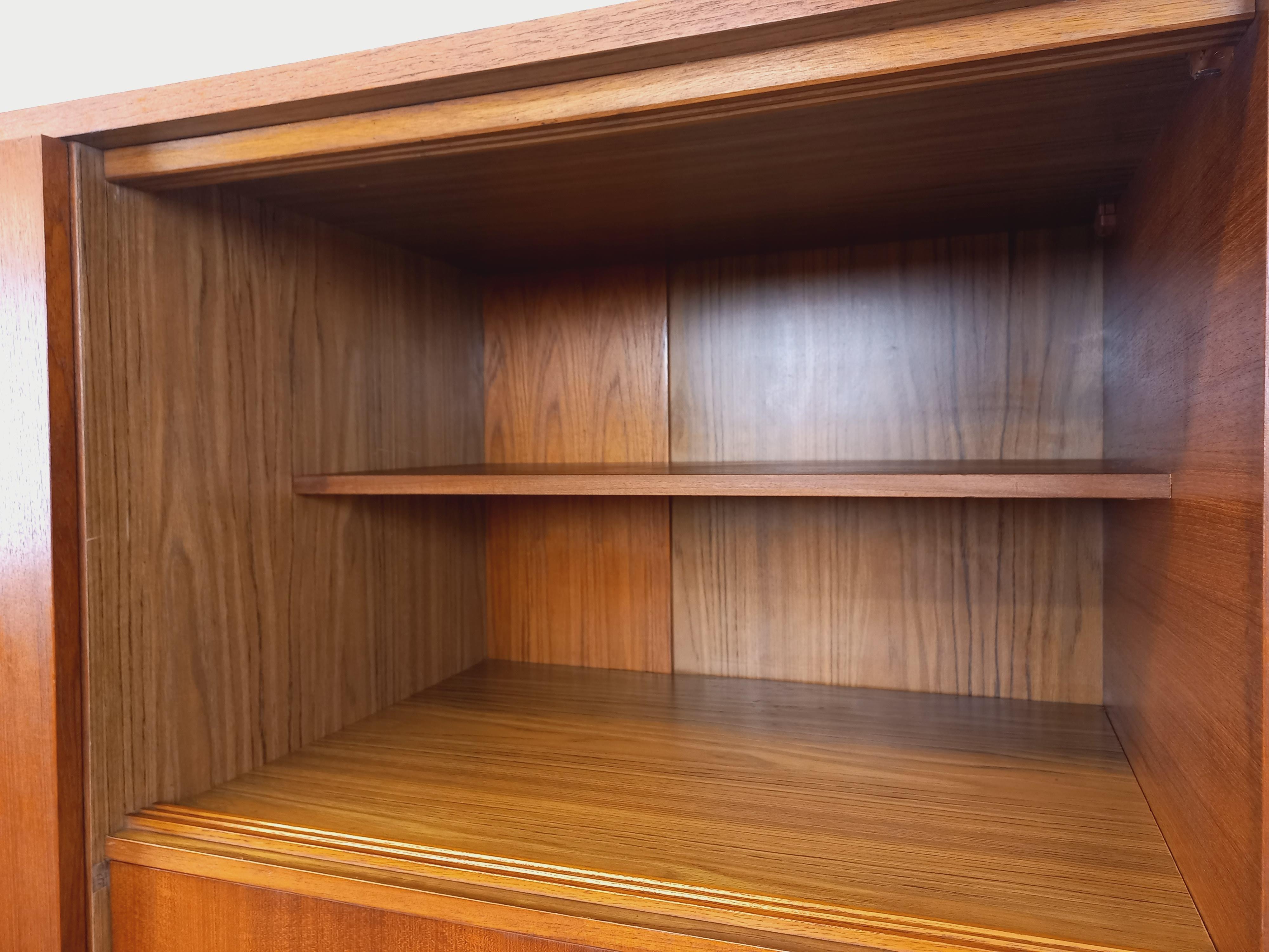 Armoire secrétaire meuble de rangement vintage style scandinave teck années 60 in vendita 7