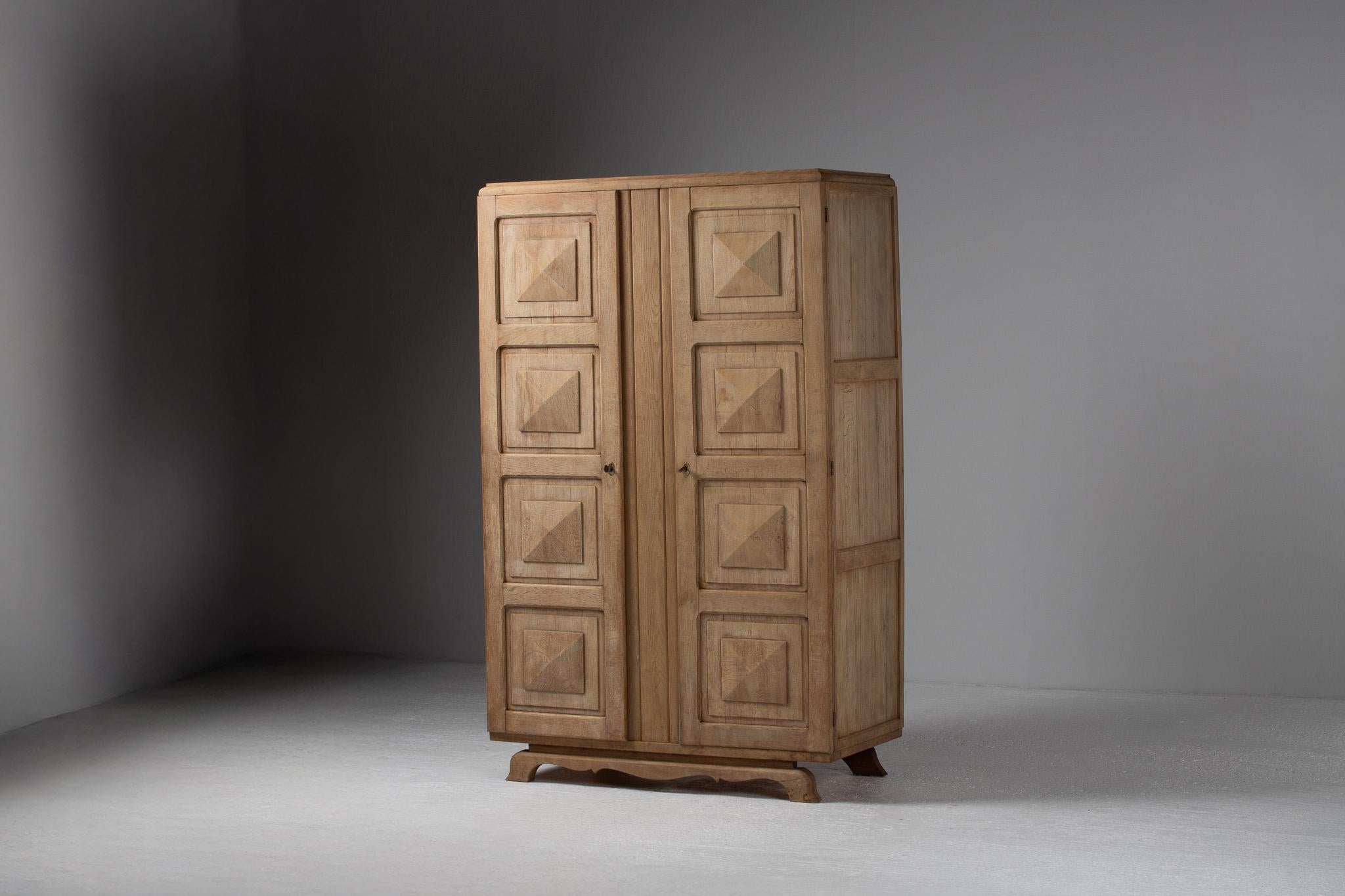 Mid-Century Modern Armoire Solid Natural Oak, France, 1940s For Sale