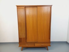 Vintage-Schrank aus Holz aus den 60er Jahren