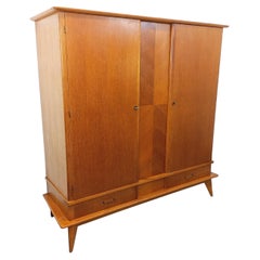 Armoire vintage en bois de chêne des années 60