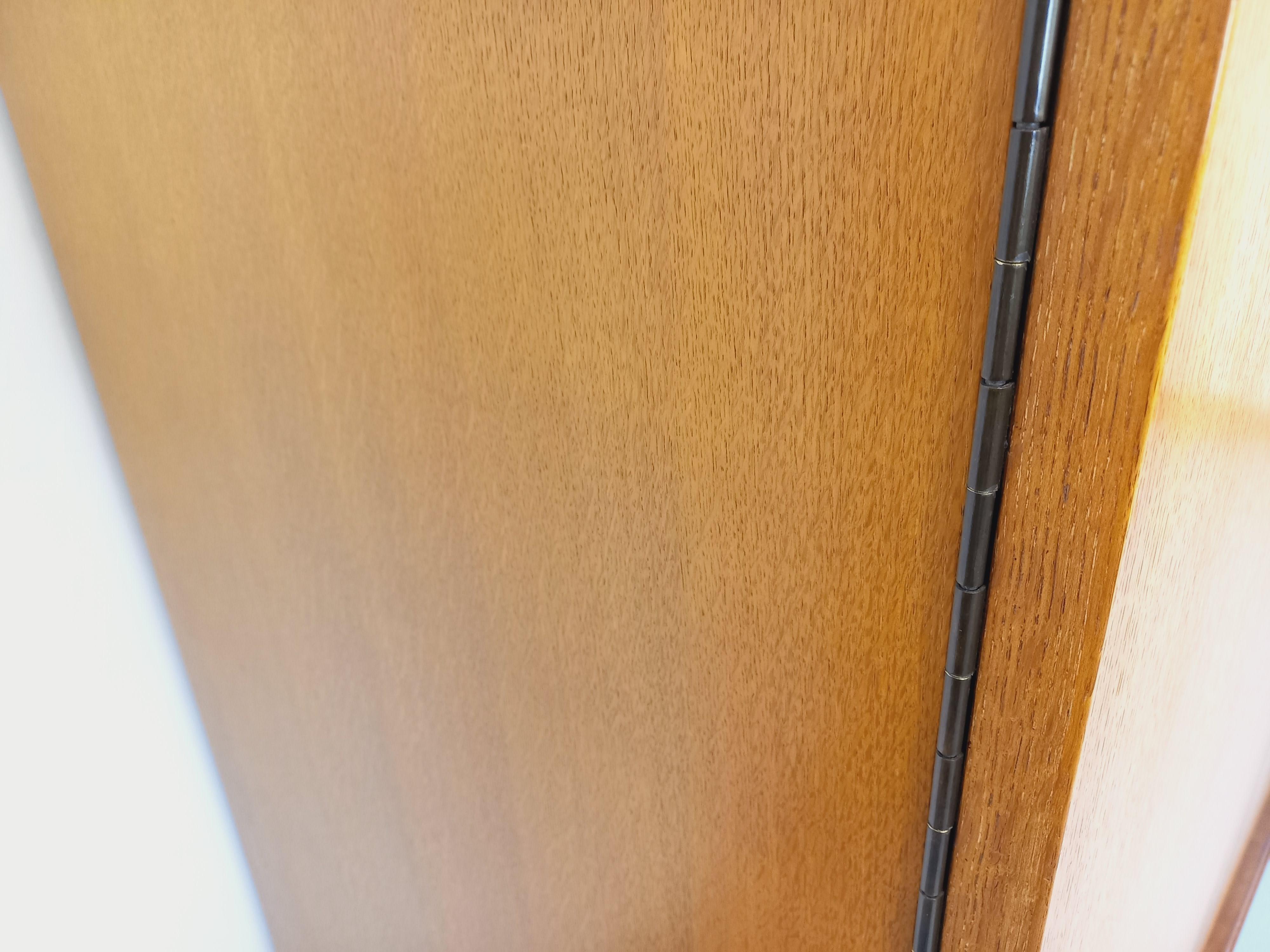 Armoire vintage Gaston Poisson en bois des années 60 For Sale 10