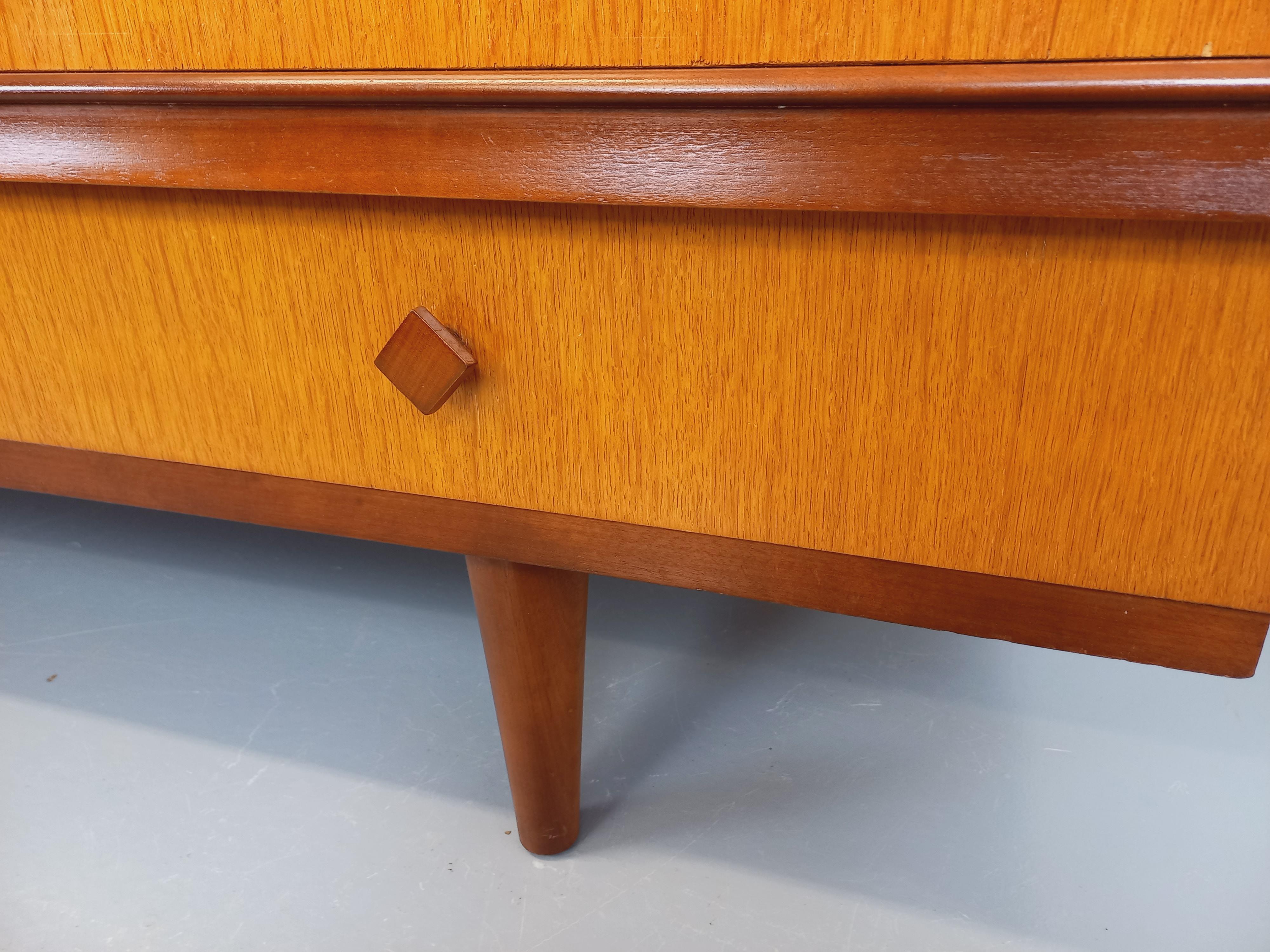 Armoire vintage Gaston Poisson en bois des années 60 For Sale 11