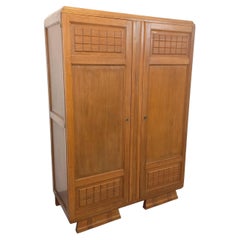 Armoire vintage style Art déco en bois de chêne massif des années 50