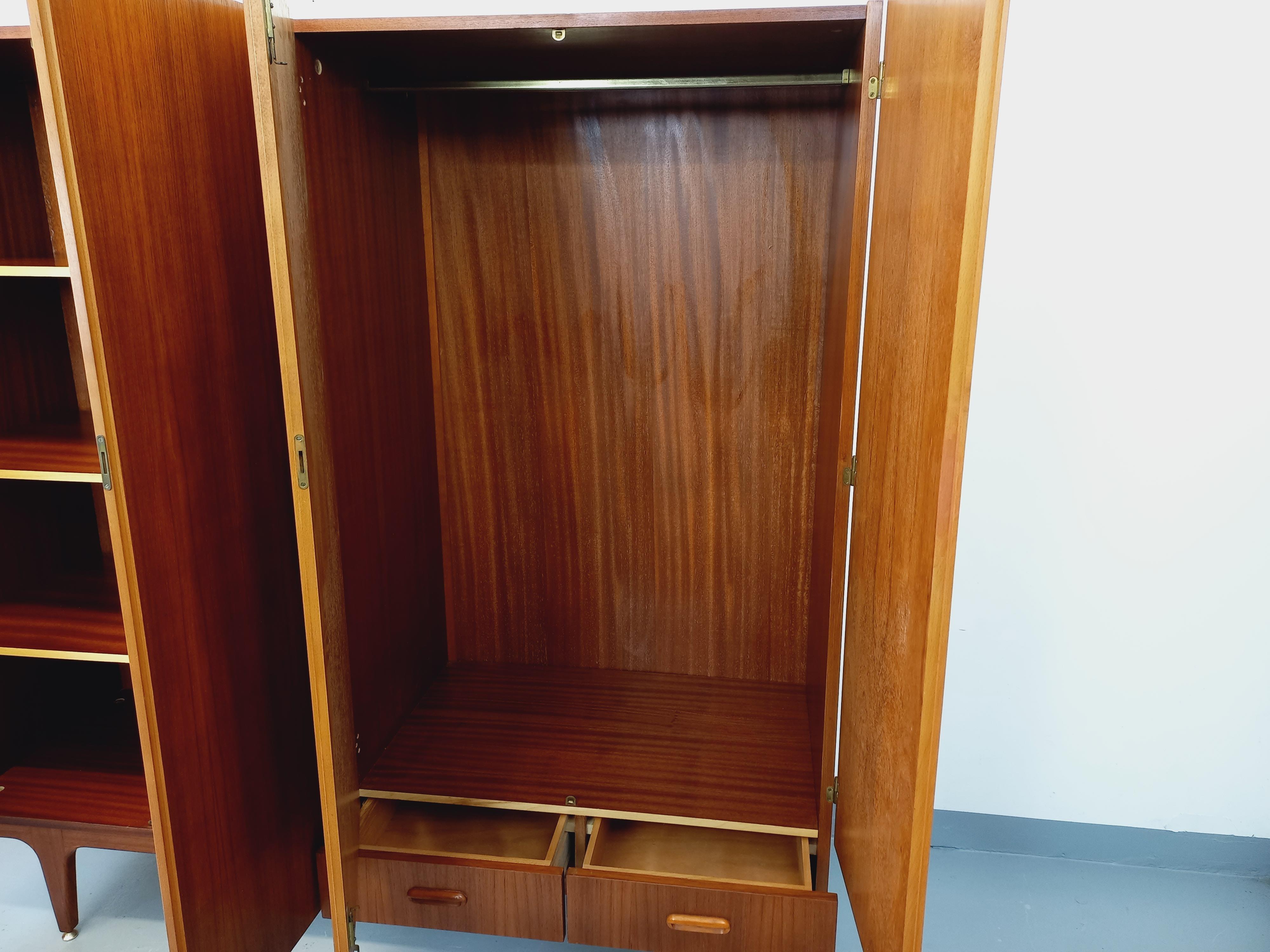 Armoire vintage in stile scandinavo in legno degli anni '60 in vendita 4