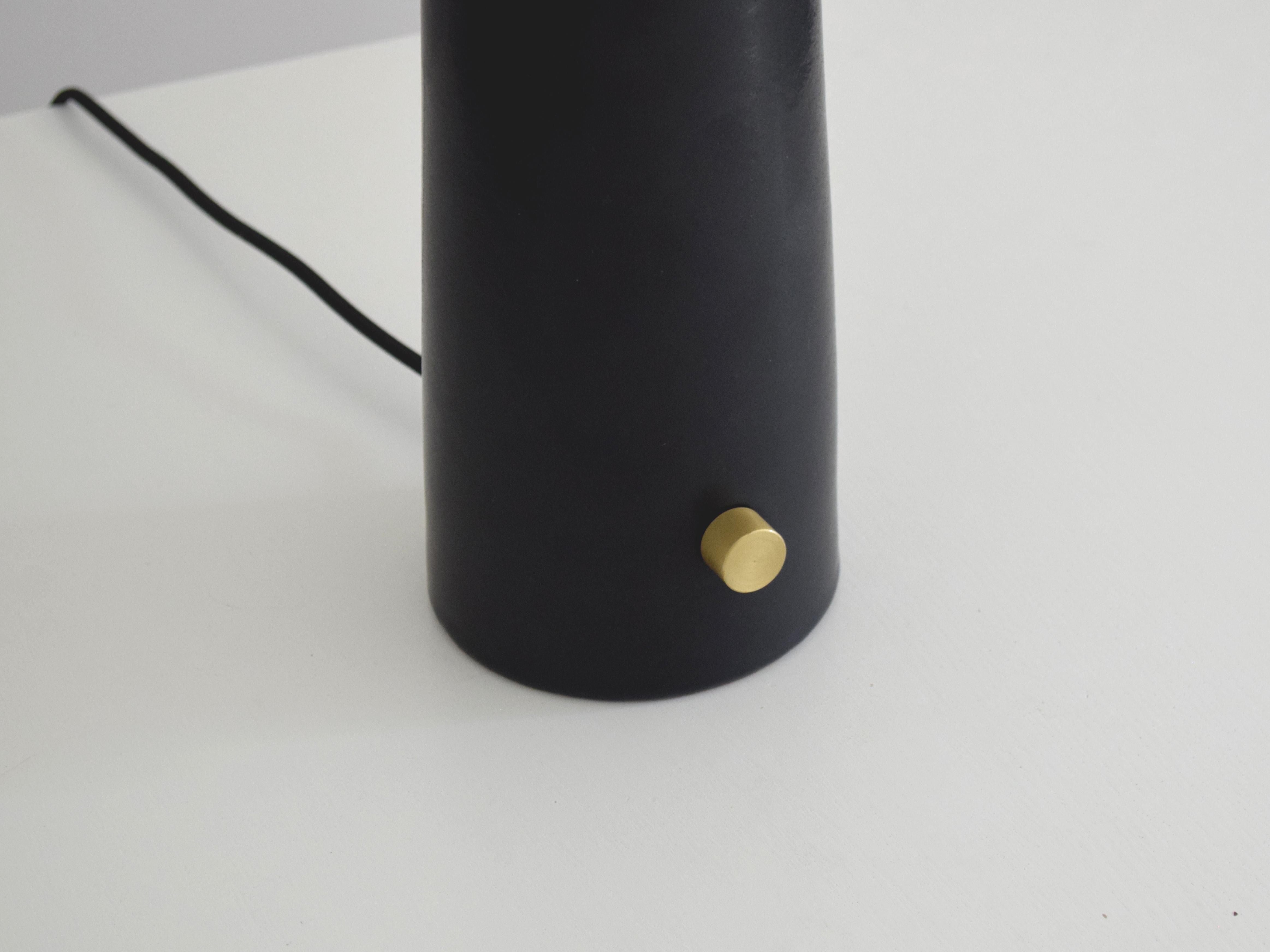Armona Regulable - Lámpara de sobremesa de cerámica negra hecha a mano con pantalla de tambor Portugués en venta