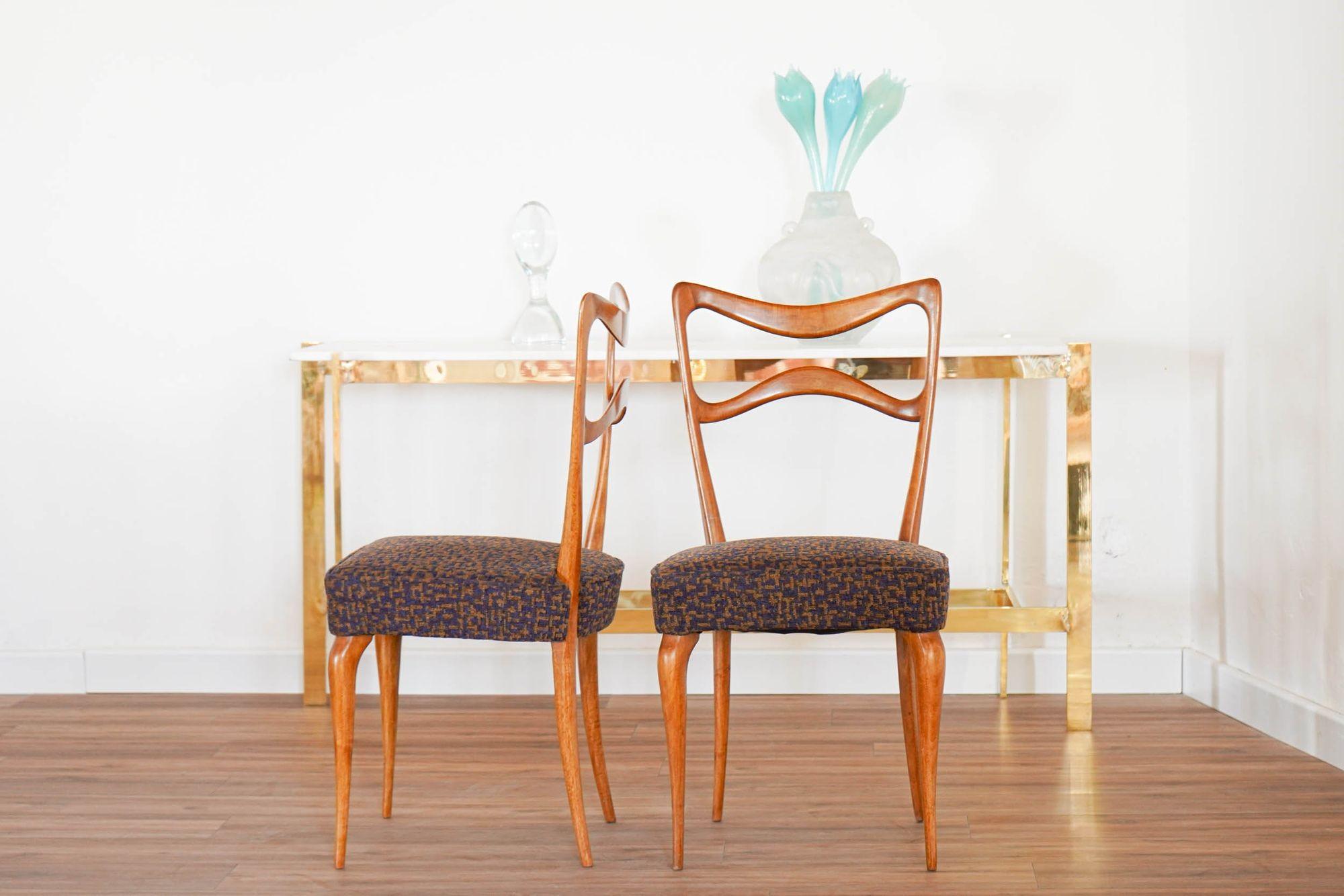 Sedia da pranzo Armonia in noce, design Silvio Piattelli made in Italy in vendita 8