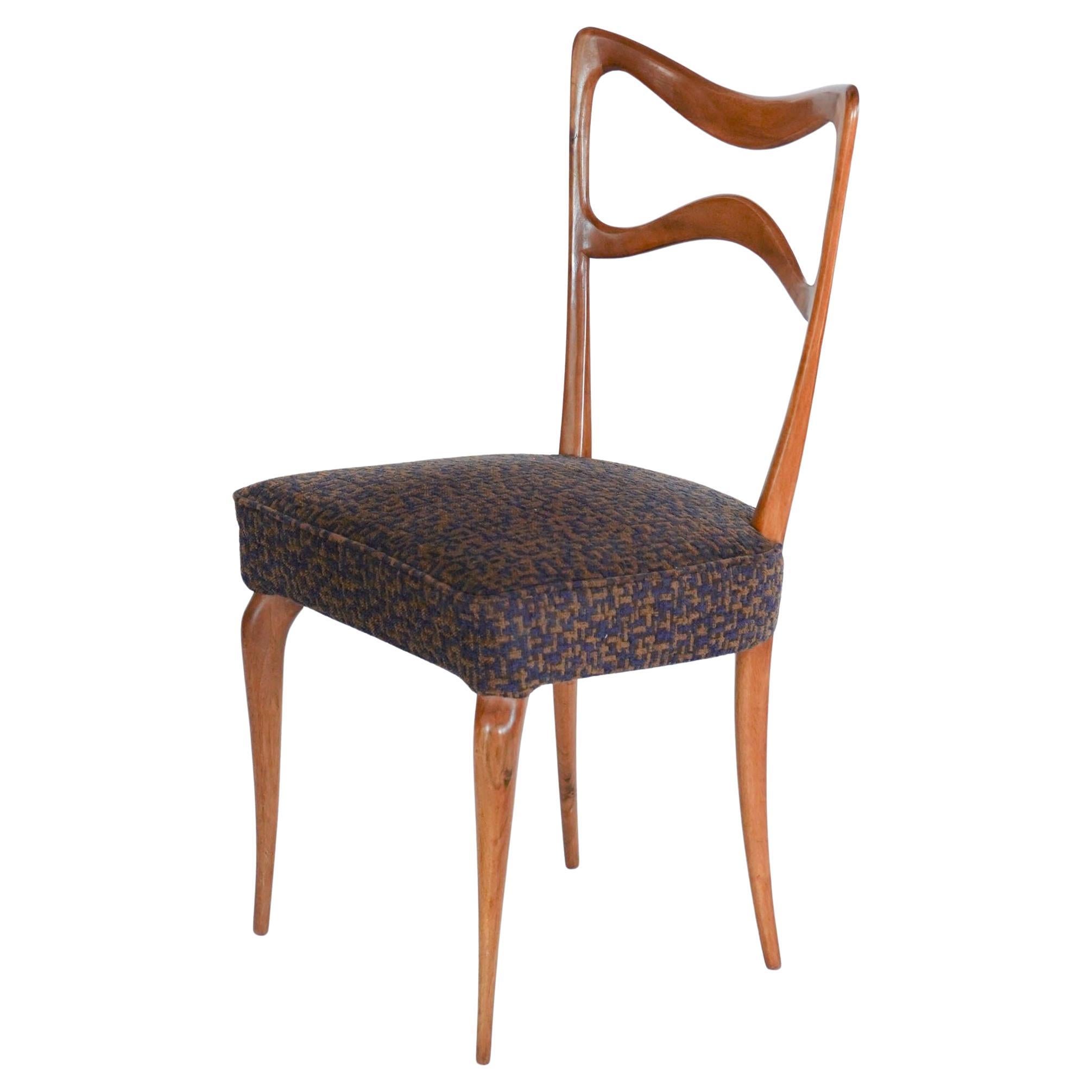 Sedia da pranzo Armonia in noce, design Silvio Piattelli made in Italy