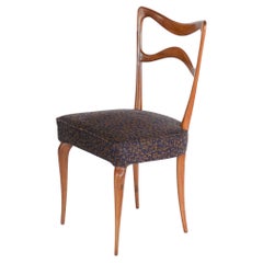 Silla de comedor Armonia de nogal, diseño de Silvio Piattelli hecho en Italia