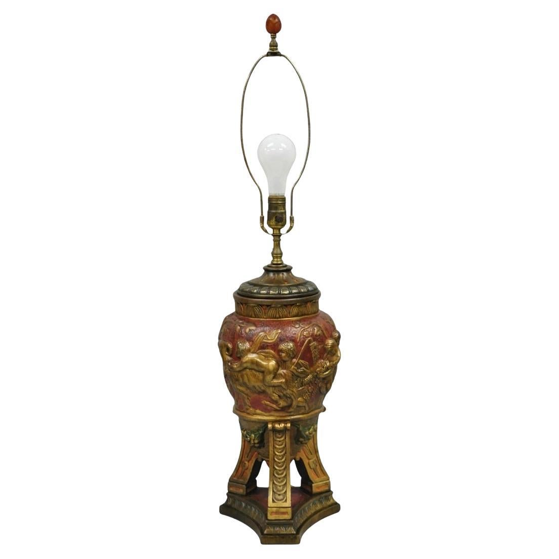 Armor Bronze Co Lampe de table en forme d'urne polychrome avec chérubin et bélier, de style classique italien en vente