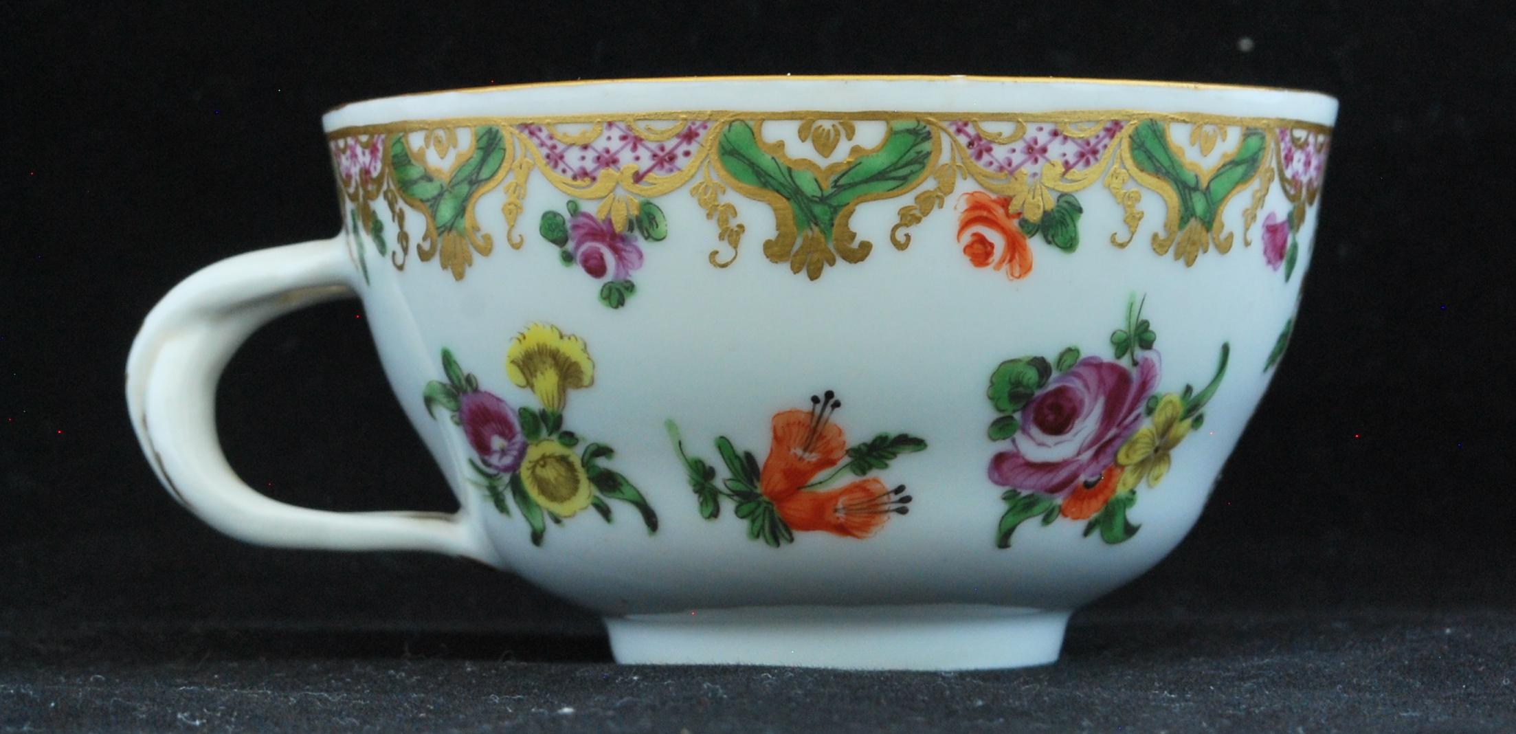 Porcelain Armorial Tea Cup and Saucer from the Ludlow Service, Bristol, circa 1777 For Sale