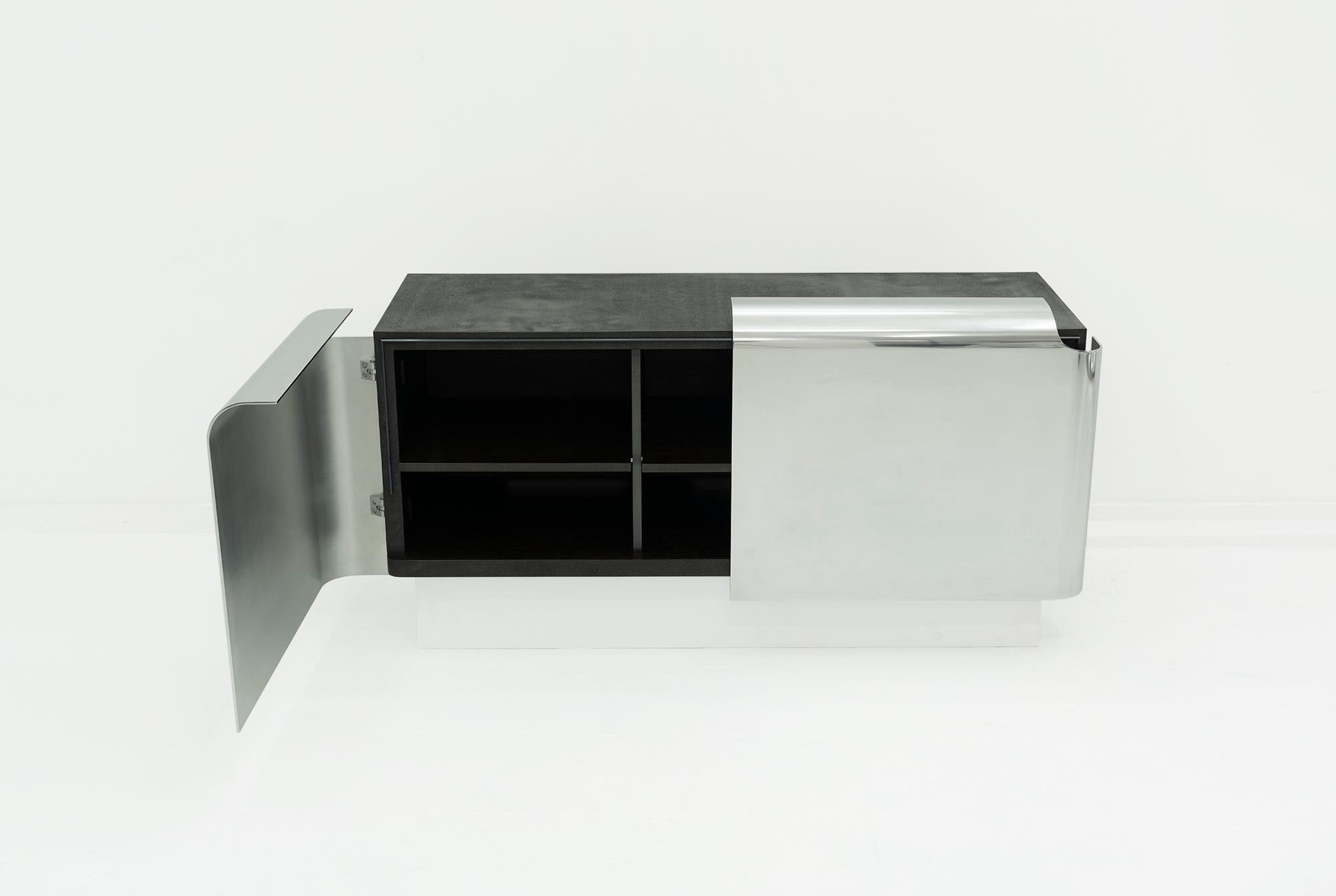 European Armour, 21st Century Modern Unique Polished Aluminum 2-Doors Cabinet For Sale