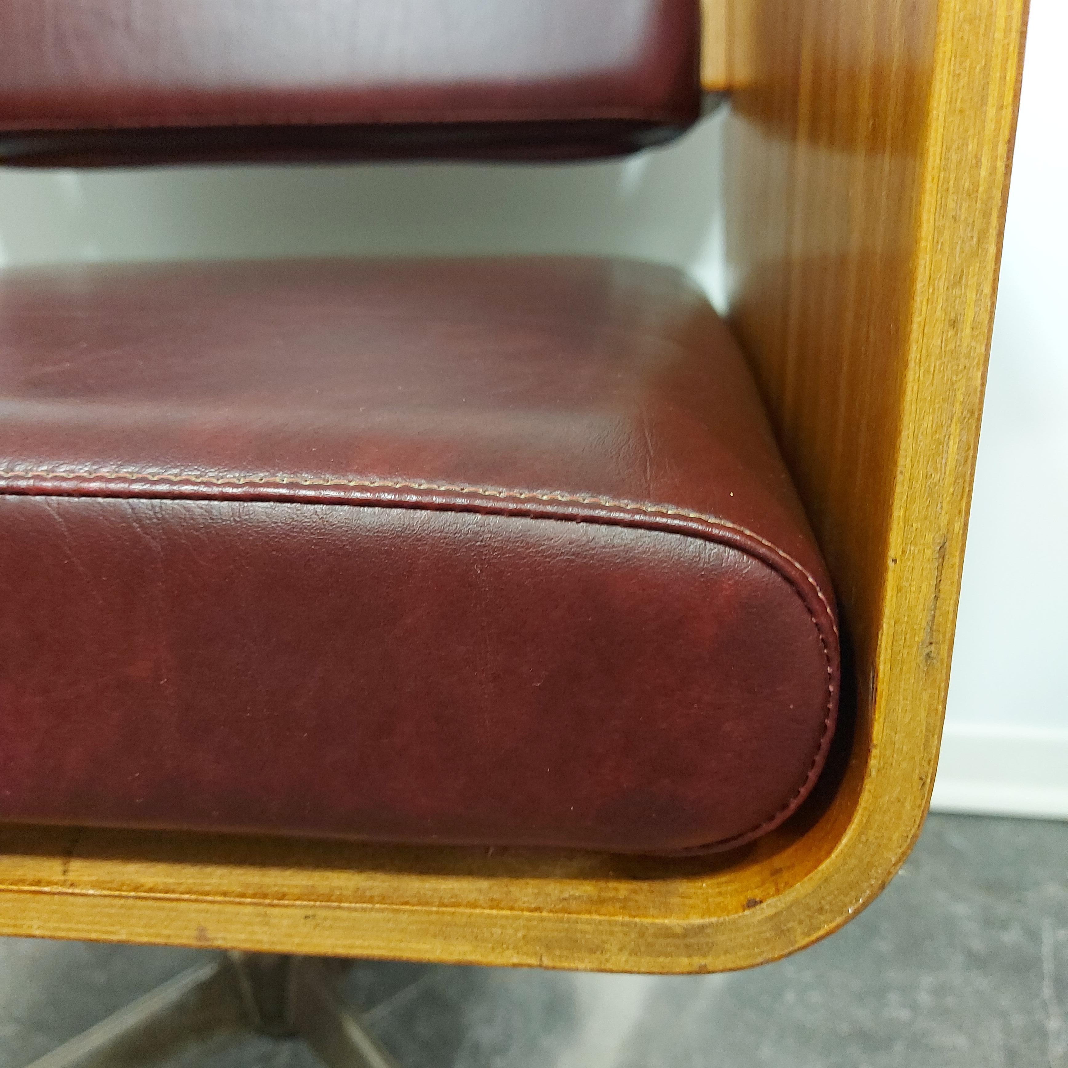 Armrest Chair 1970s For Sale 4