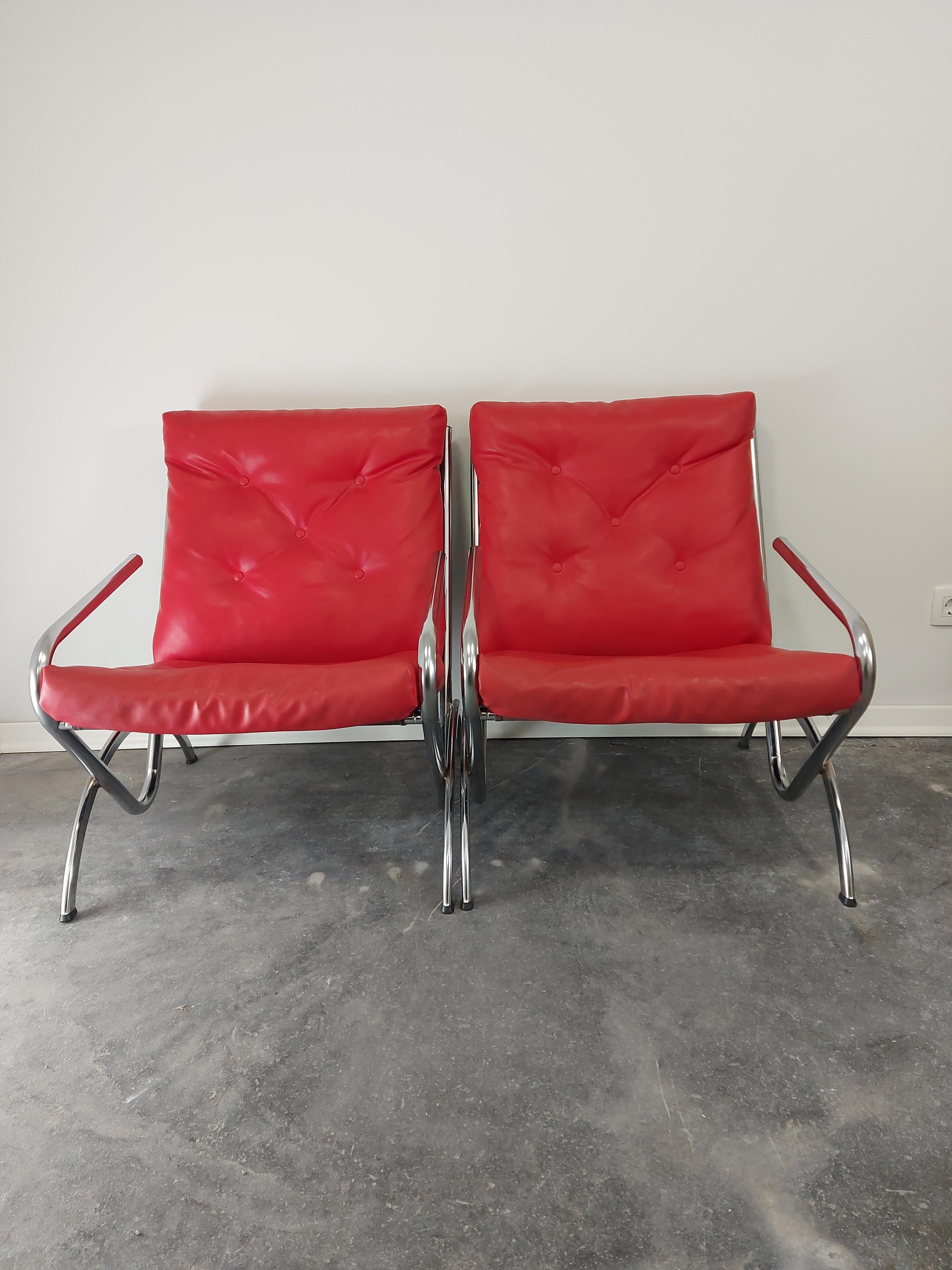Vintage lounge chair (really rare find and really comfortable chairs)
Period: 1980/1990s
Material: chrome, leather, leather
Condition: very good vintage condition, some signs of use, undamaged
Dimensions: H = 76 cm, D = 75 cm, W = 60 cm, seat H