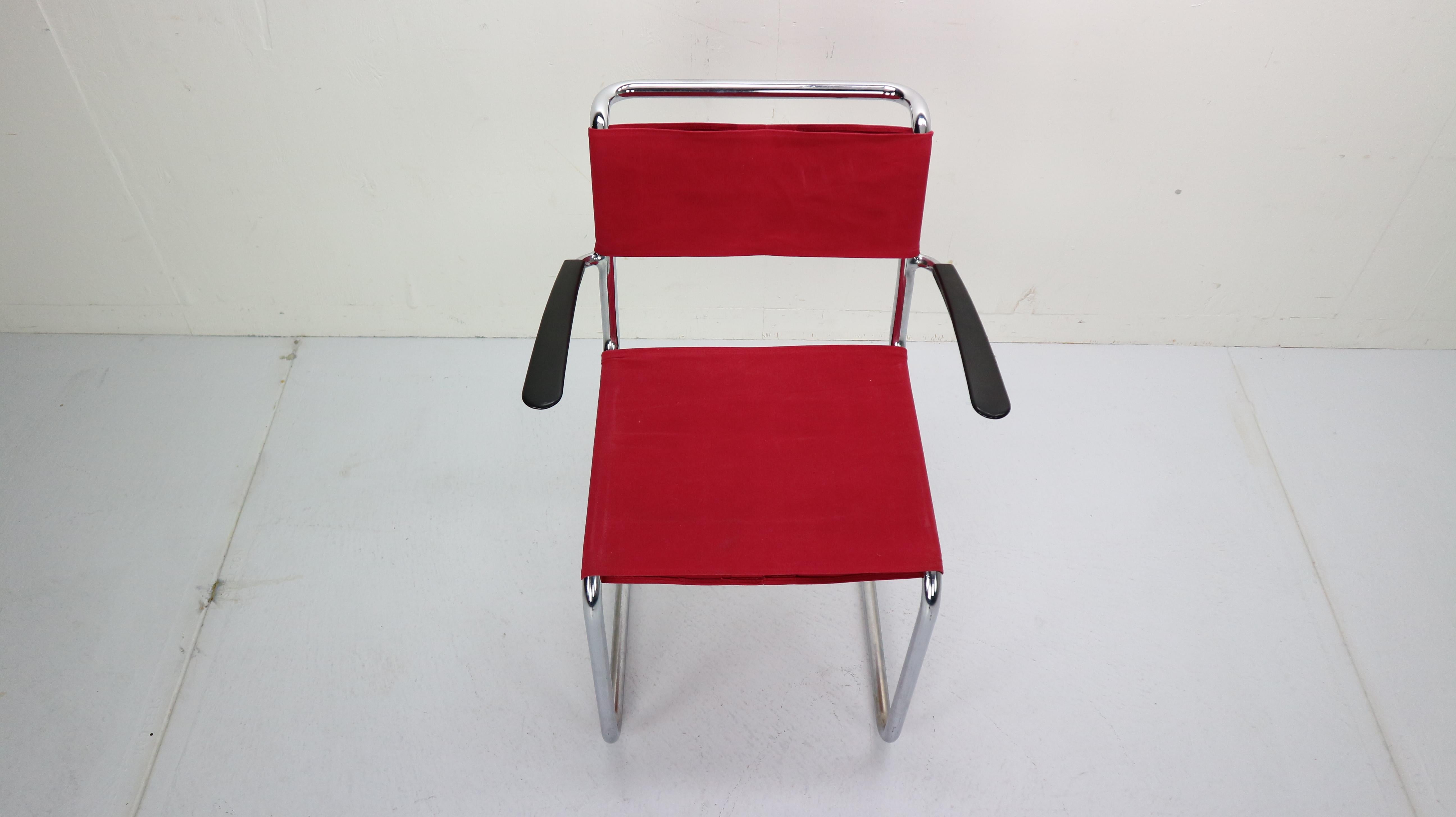Mid-20th Century Armrest Chair in Red Canvas No-204 by W.H. Gispen, for Gispen Culemborg, 1930s