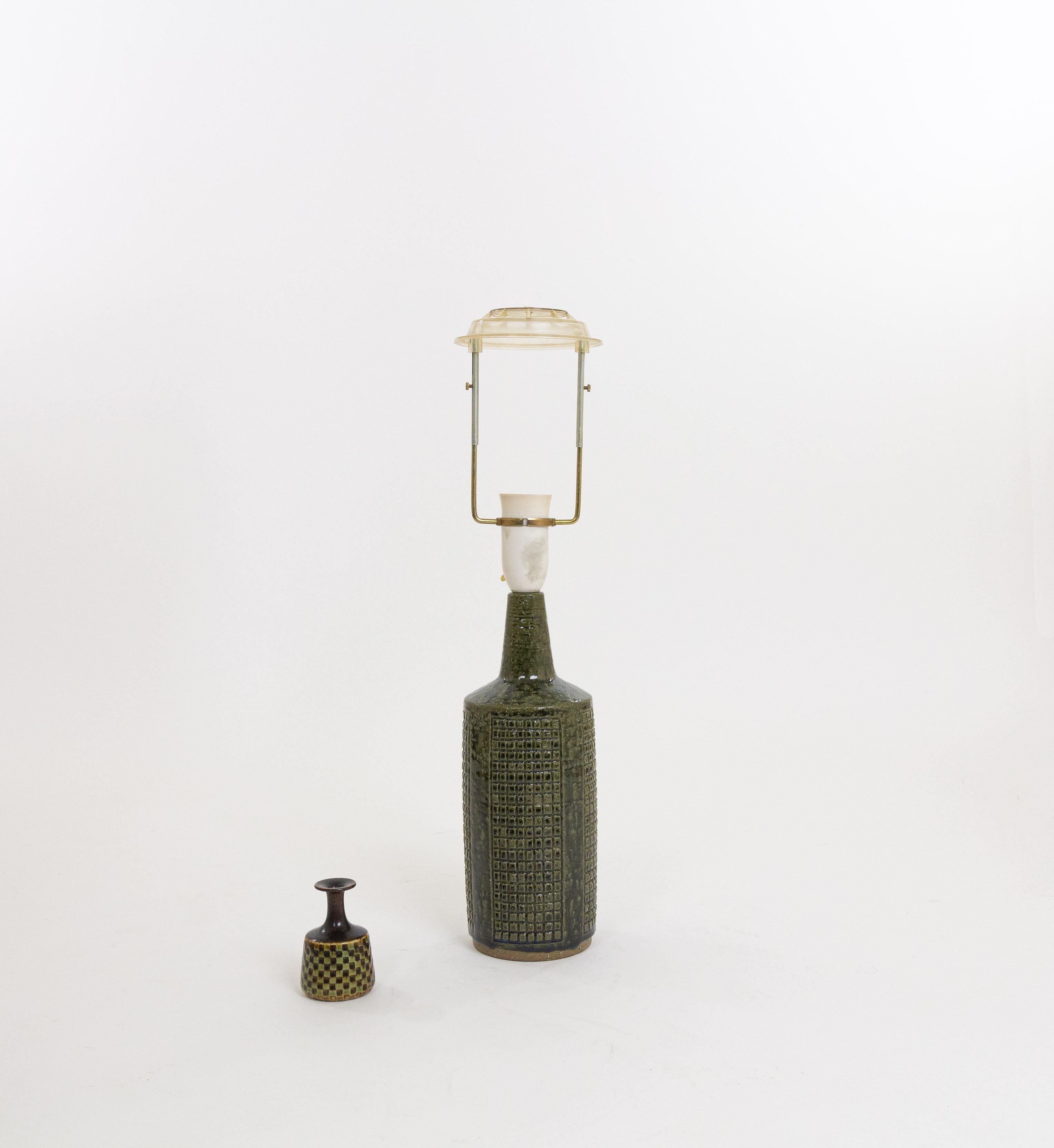 Army Green DL/30 table lamp by Linnemann-Schmidt for Palshus, 1960s In Good Condition For Sale In Rotterdam, NL