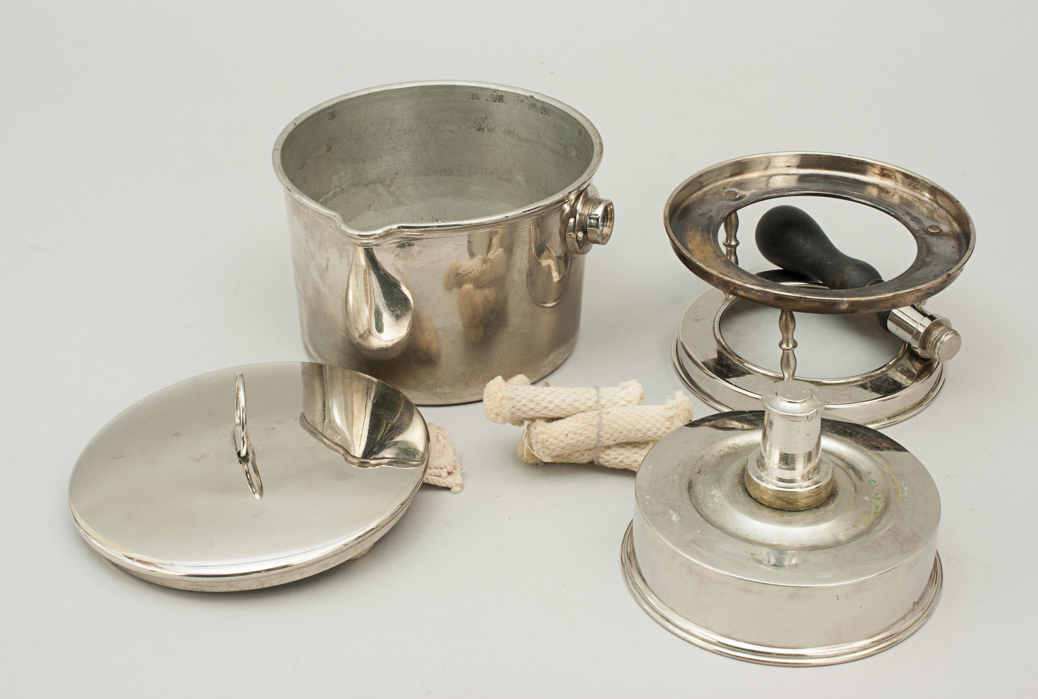 Army & Navy Campaign Spirit Stove in Leather Case with Sauce Pan 8