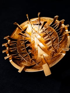 Arnaldo Pomodoro (1926–2025) – „Carapace“ (Modell) – Skulptur aus vergoldeter Bronze