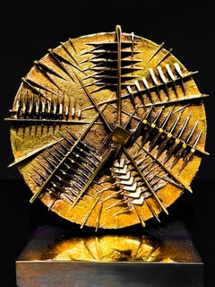 Arnaldo Pomodoro (1926–2025) – Ruota I – Skulptur aus vergoldeter Bronze – 1983