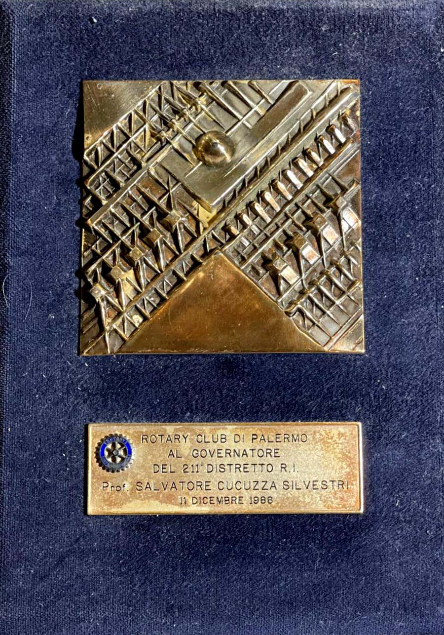 Limited Edition Bronze Plaque (Placca), registered with the Pomodoro Foundation