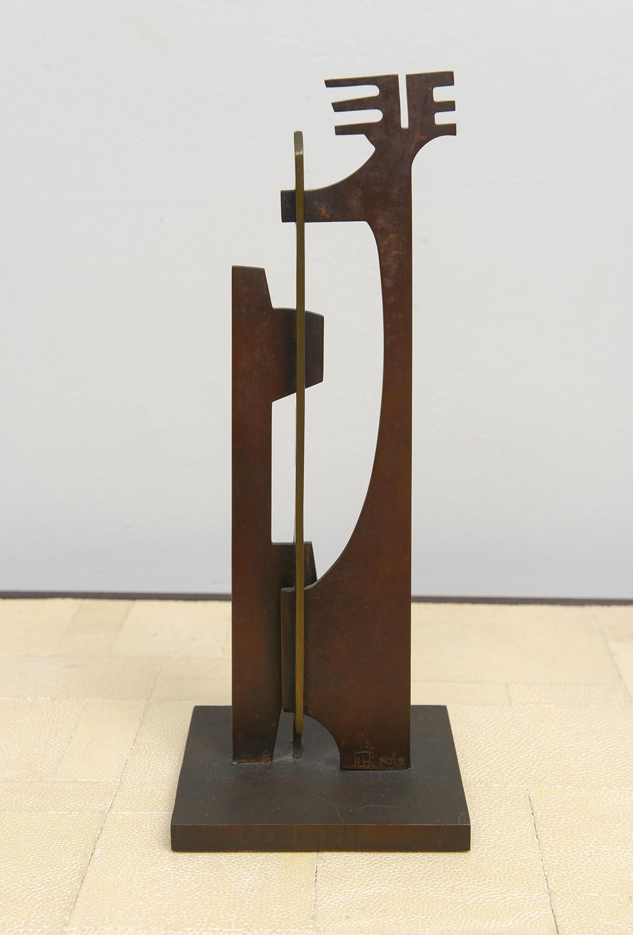 Moderno Arnaldo Ugarte 