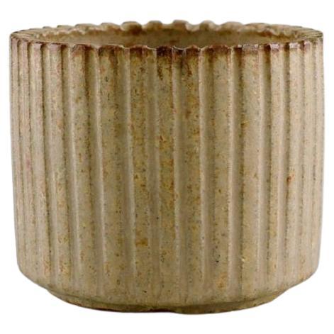 Arne Bang (1901-1983), Dänemark. Schale / Vase aus glasierter Keramik. Mitte des 20. Jahrhunderts.