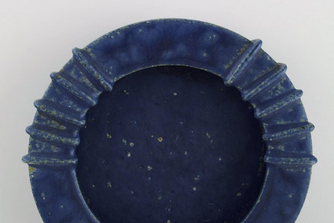 Mid-20th Century Arne Bang (1901-1983), Denmark. Round bowl in glazed ceramics, 1940s