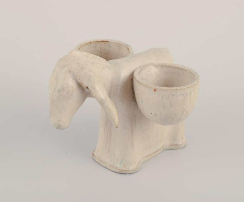 Scandinave moderne Arne Bang, Danemark. In our own workshop. Figure d'un âne. Salière. en vente
