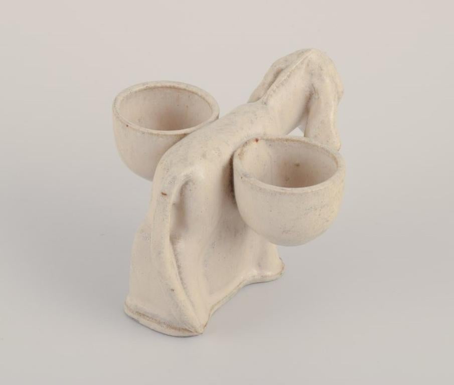Vernissé Arne Bang, Danemark. In our own workshop. Figure d'un âne. Salière. en vente