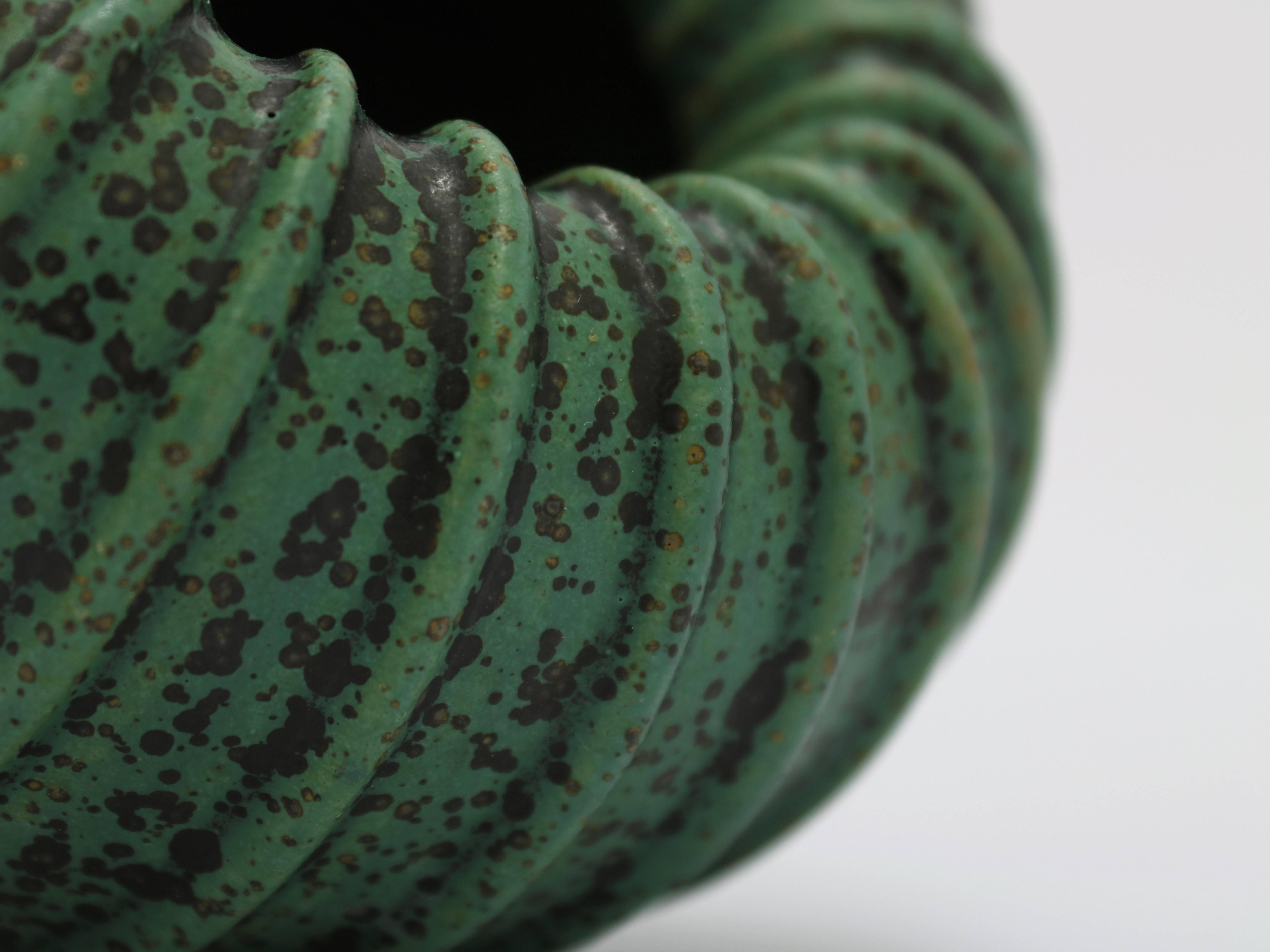 Stunning and rare ribbed vase no. 3. from Arne Bangs own studio in the 1930s. Matte green/turquoise glaze. Painted 