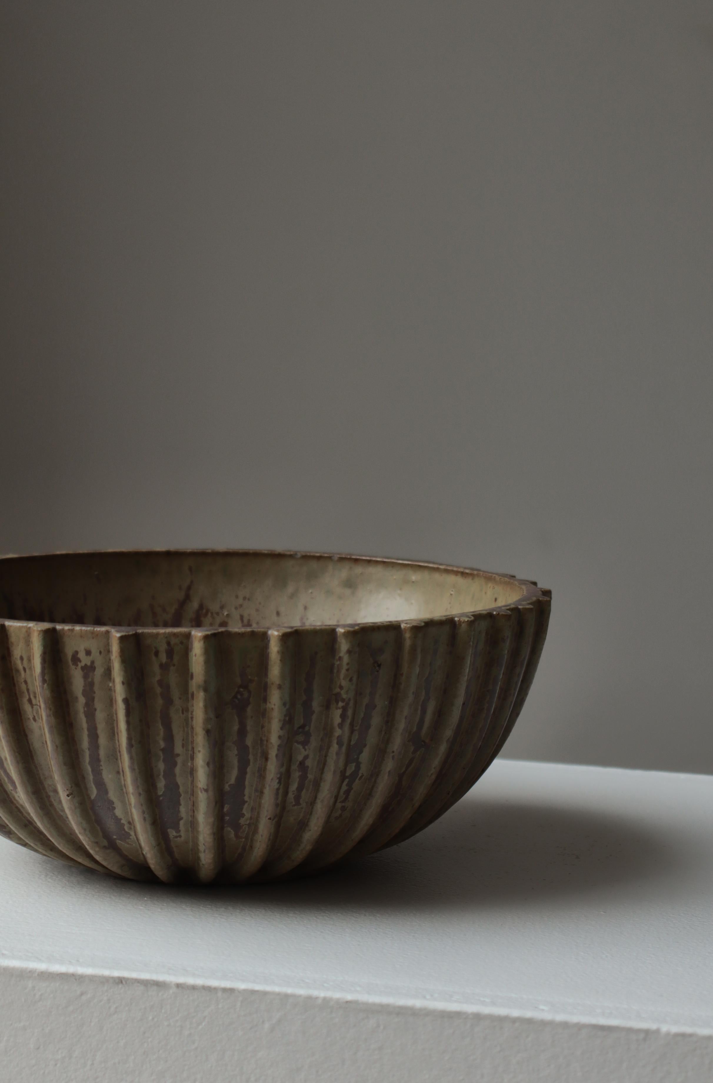 Arne Bang Large Art Deco Stoneware Bowl no. 189, Own Studio, 1930s, Denmark For Sale 3