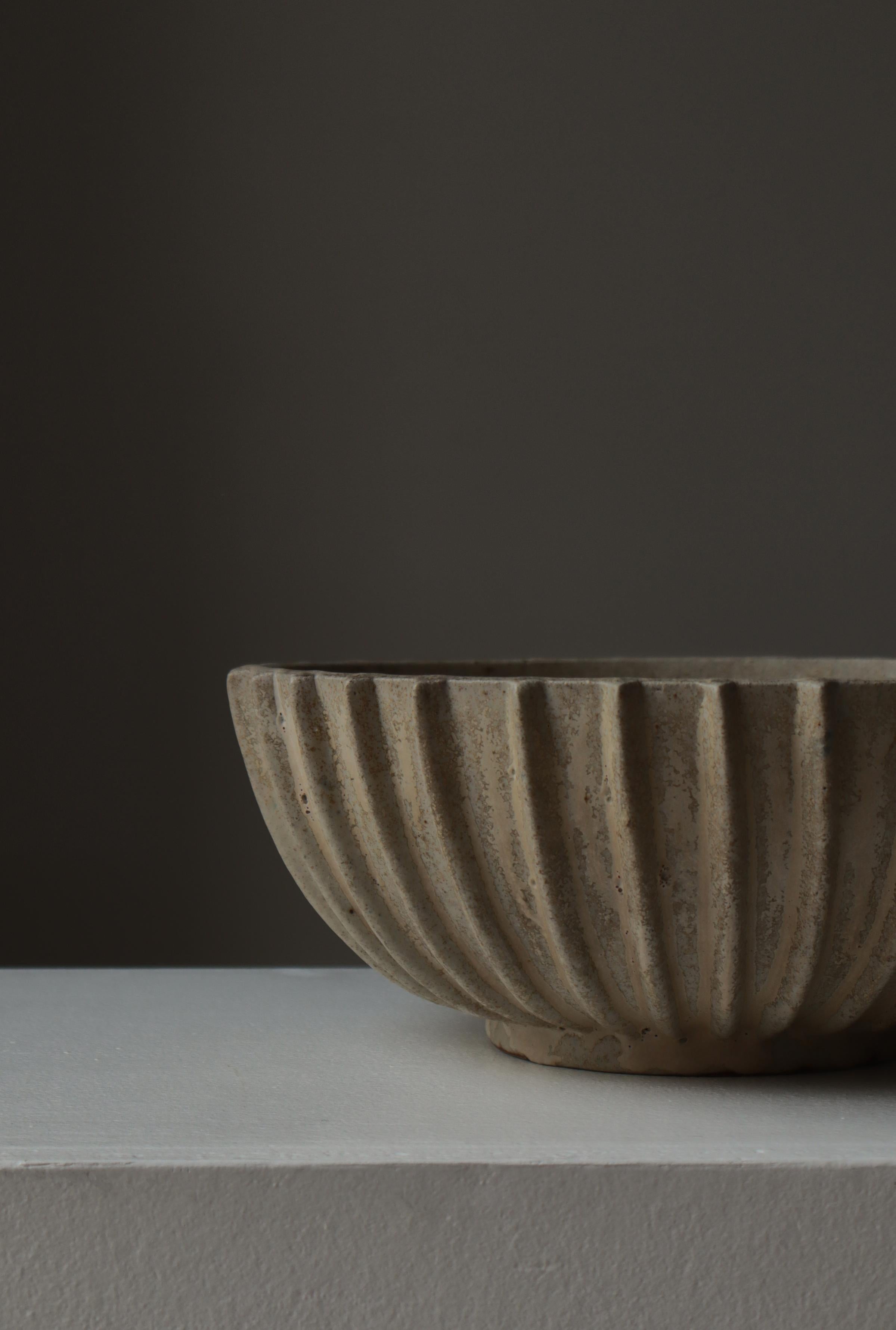 Danese Arne Bang XLarge Unique Glazed Stoneware Bowl no. 114 Own Studio, 1930s, Denmark in vendita