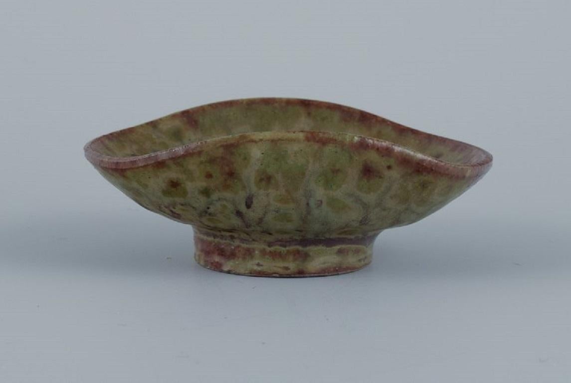 Danish Arne Bang, Miniature Bowl with Glaze in Green-Brown Shades, 1940-1950s For Sale