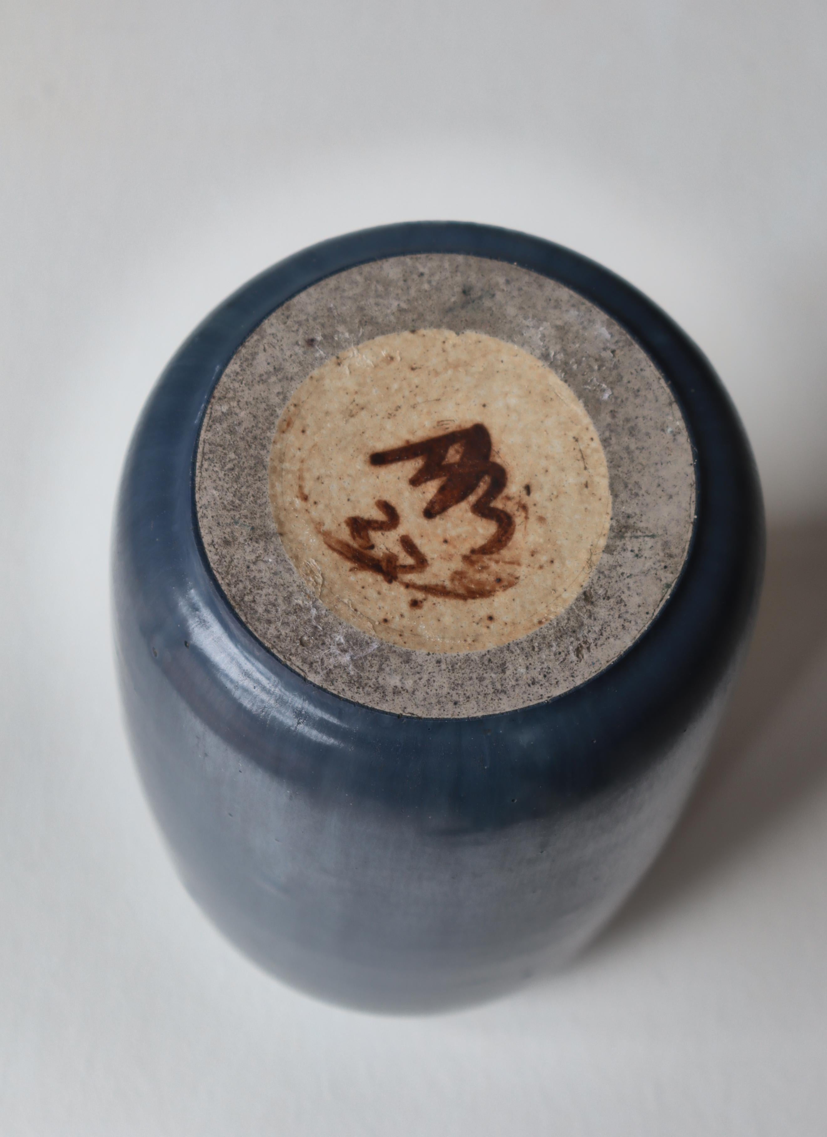 Vaso grande in gres blu The Modern Scandinavian Modello 27, anni '30 in vendita 2