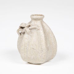 Vaso piccolo in gres di Arne Bang con decorazione a rilievo, Danimarca 1930-40