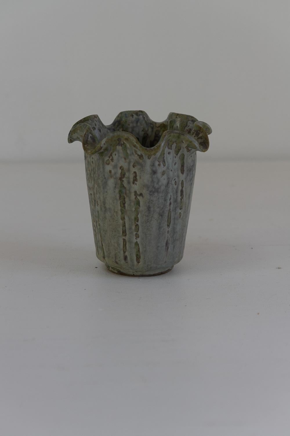 Vase en grès à glaçure bleue et verte d'Arne Bang, Danemark, années 1940. en vente 6