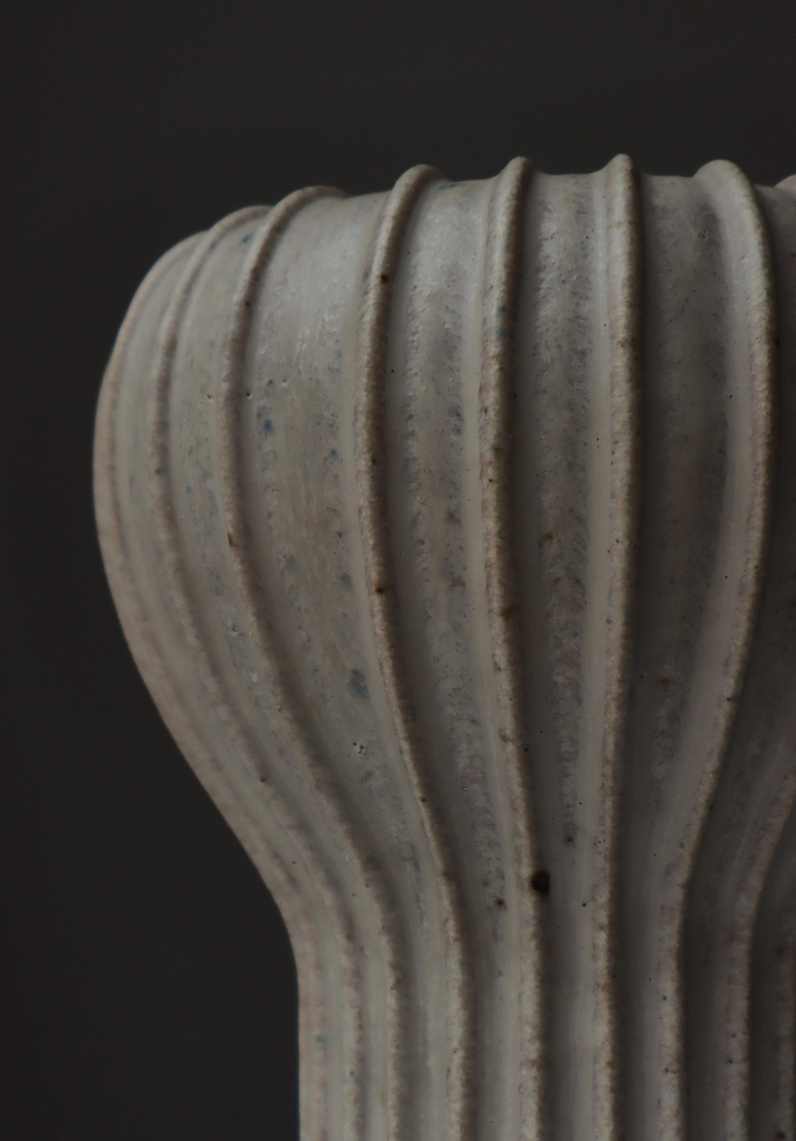 Arne Bang Unique Art Deco Stoneware Vase no. 139, Own Studio, Denmark, 1930s In Good Condition For Sale In Odense, DK