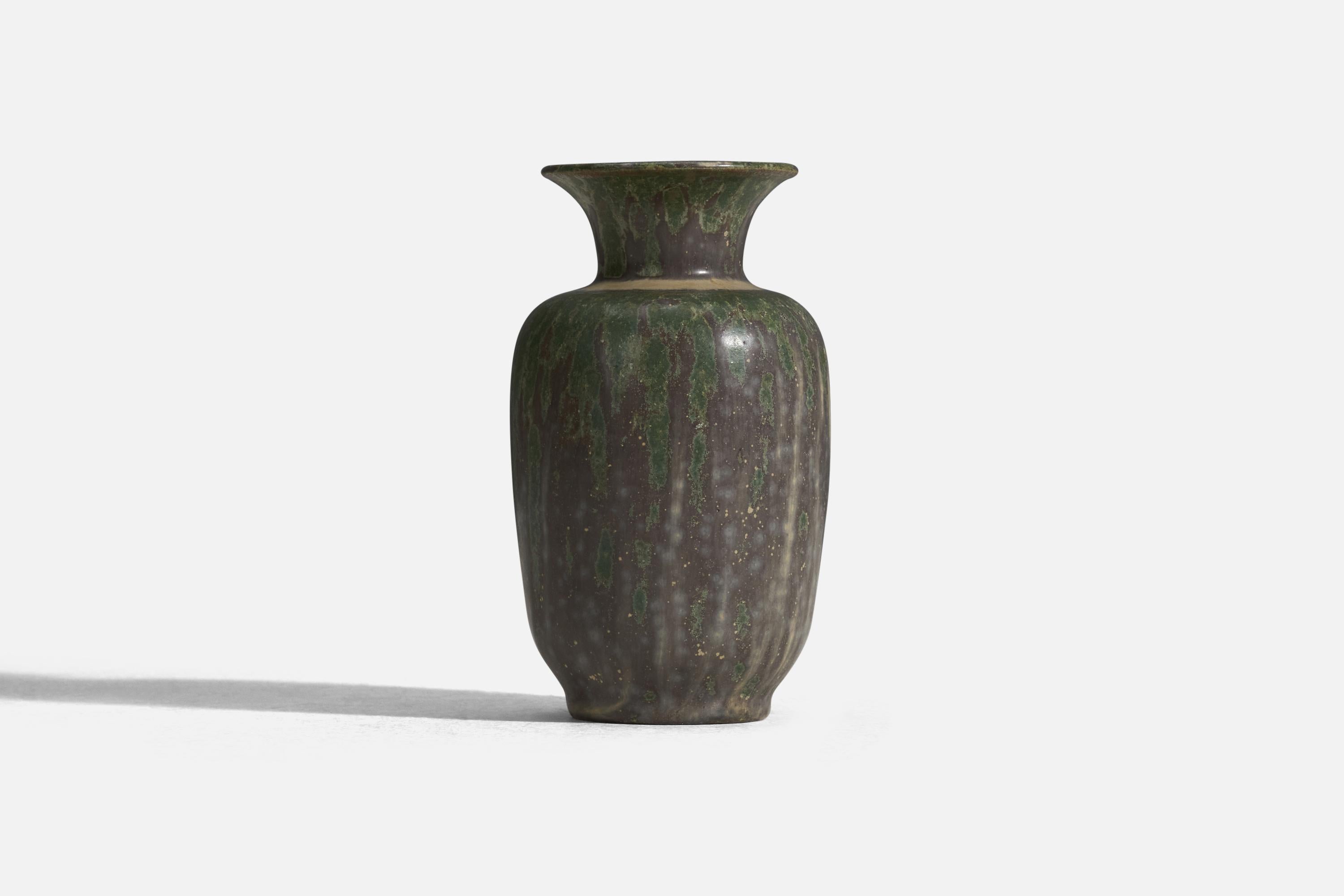 Scandinavian Modern Arne Bang, Vase, Grey and Green Glazed Stoneware, Denmark, 1940s For Sale