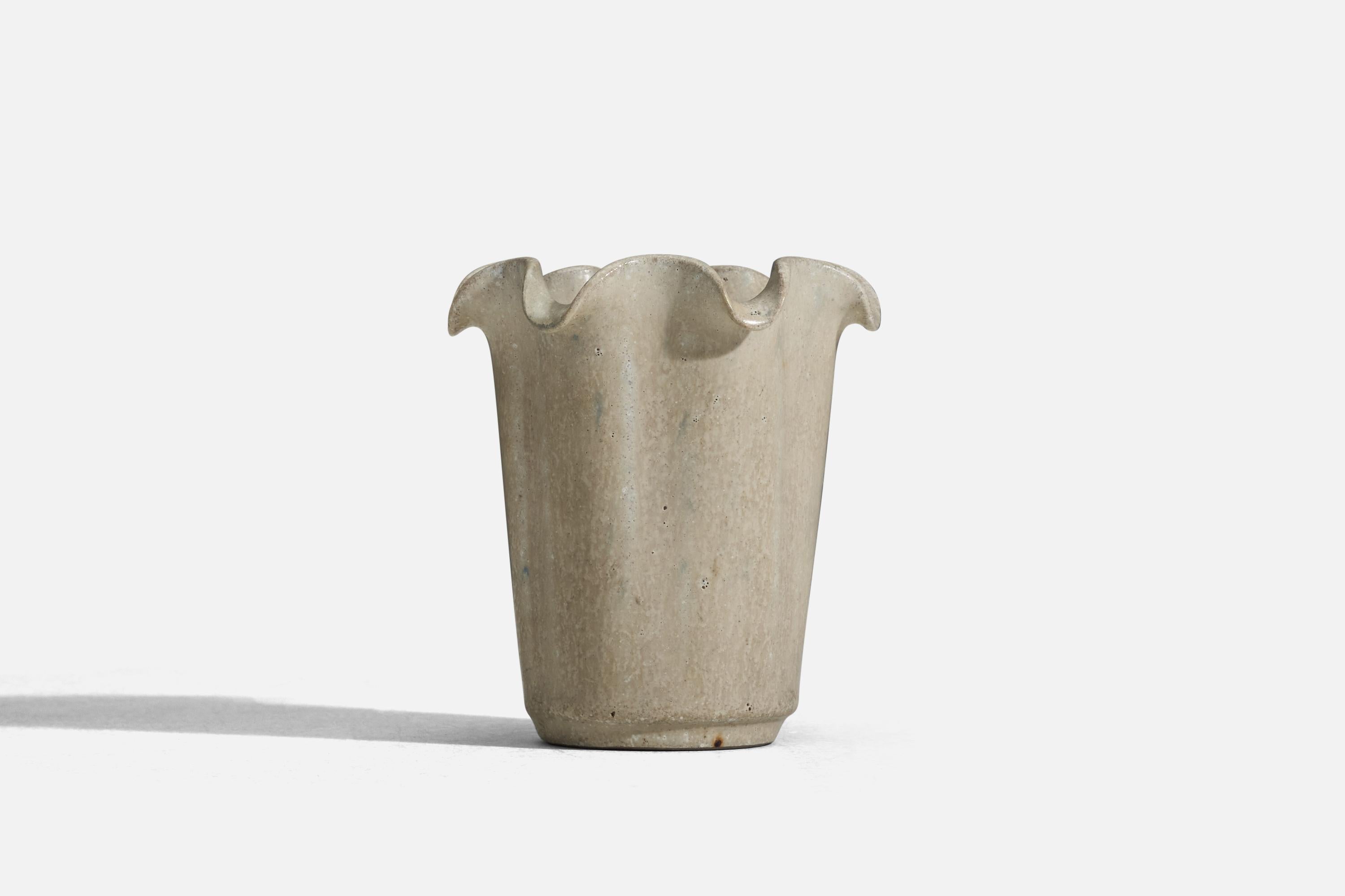 Scandinavian Modern Arne Bang, Vase, Grey Glazed Stoneware, Denmark, 1940s
