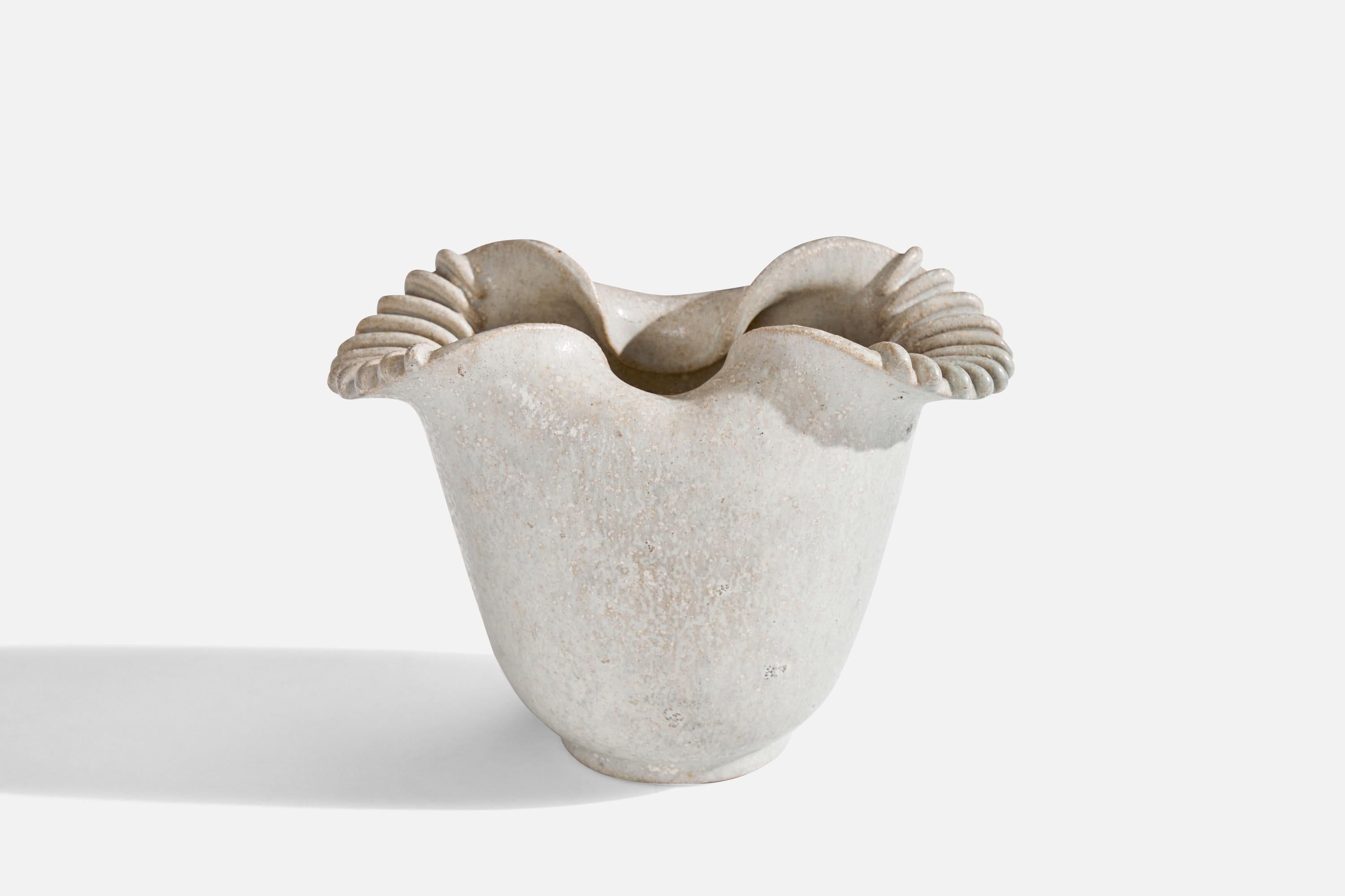 Vaso in gres smaltato grigio disegnato e prodotto da Arne Bang, Danimarca, 1930 ca.
