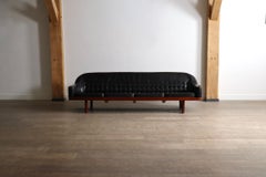 Arne Halvorsen Sofa Model No 2010 en cuir noir Norvège 1960s